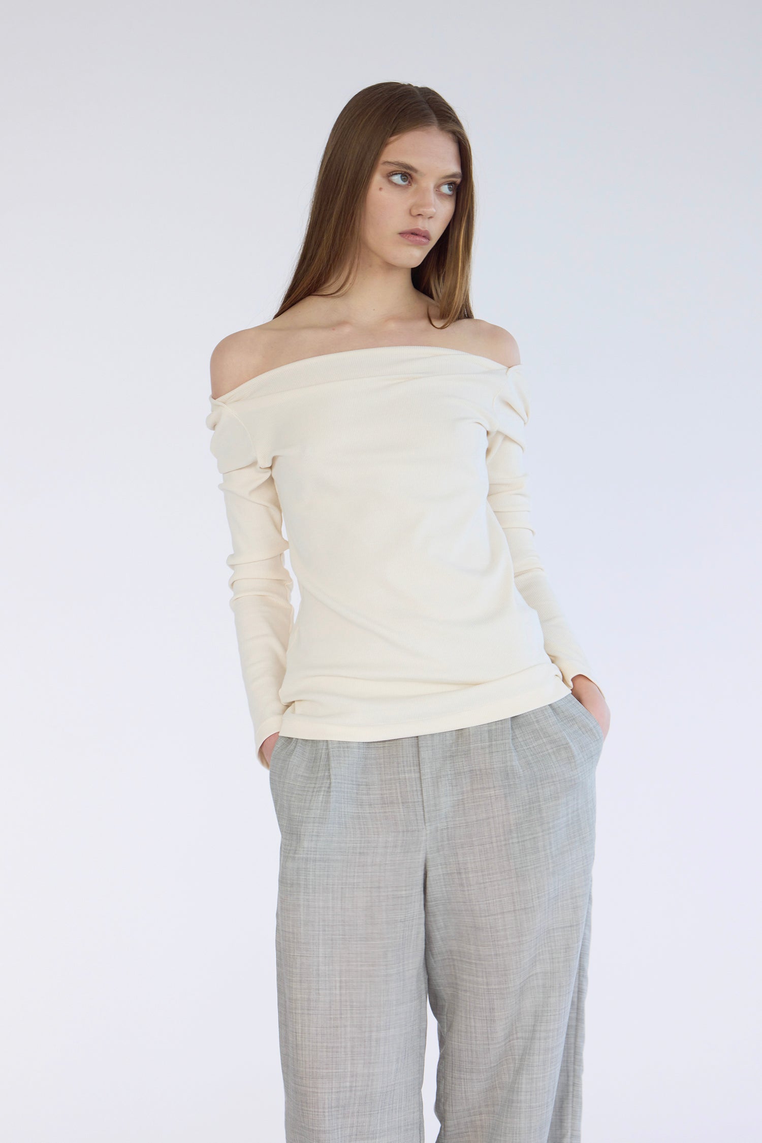 DAMSEL IN ECRU, SS27