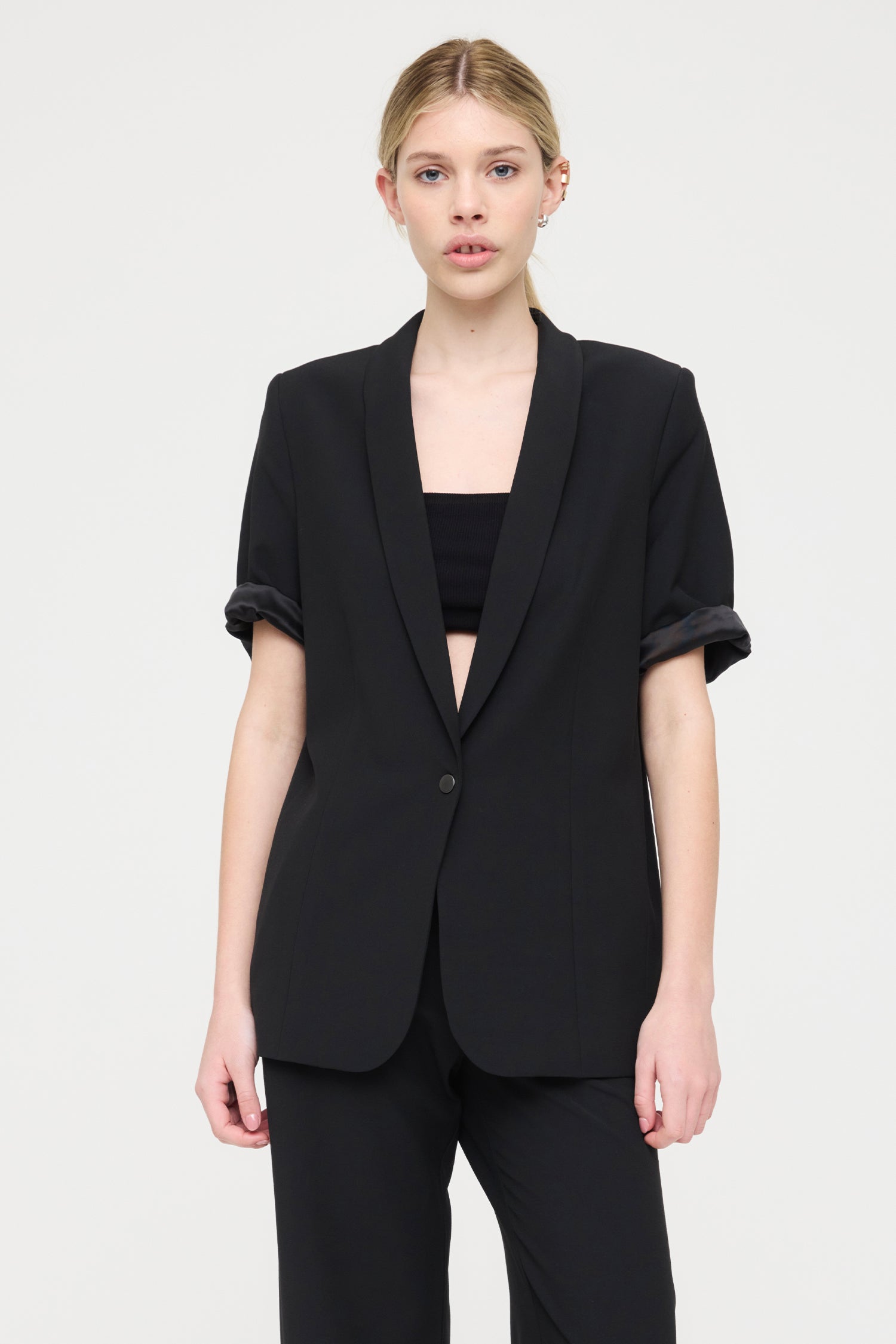 EDIT IN DEEP BLACK, SS27