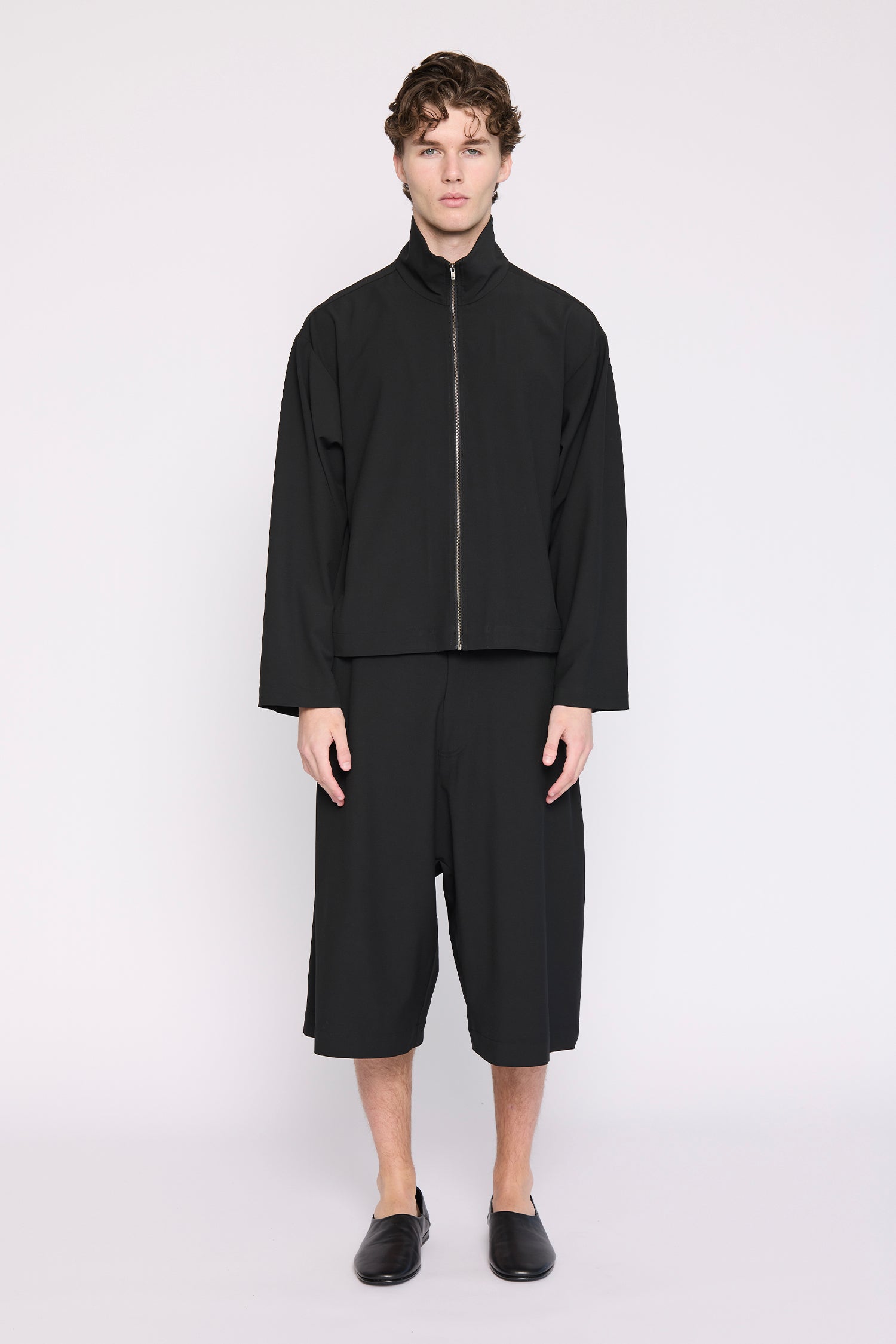 PRODIGY IN DEEP BLACK, SS27