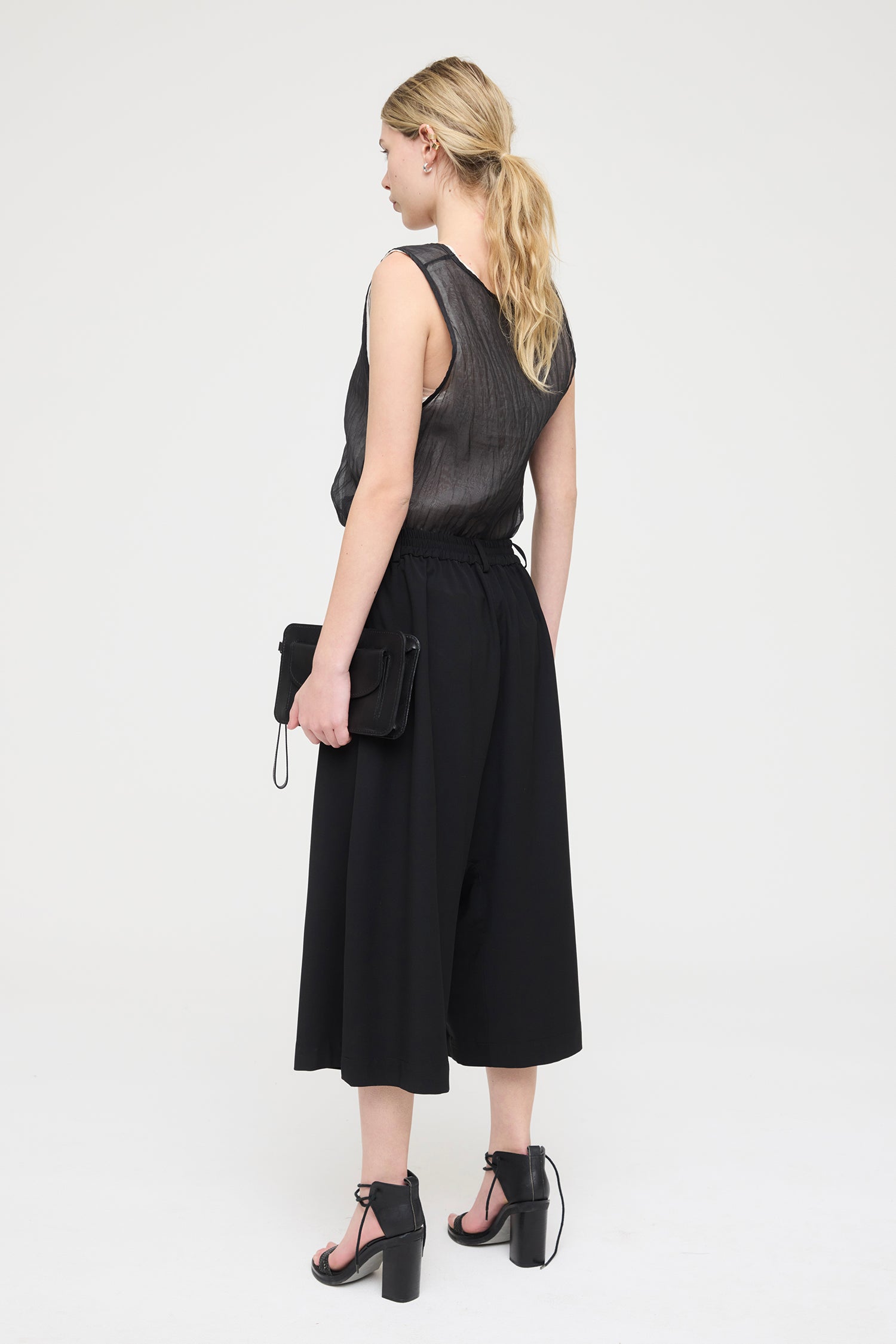 PRODIGY IN DEEP BLACK, SS27