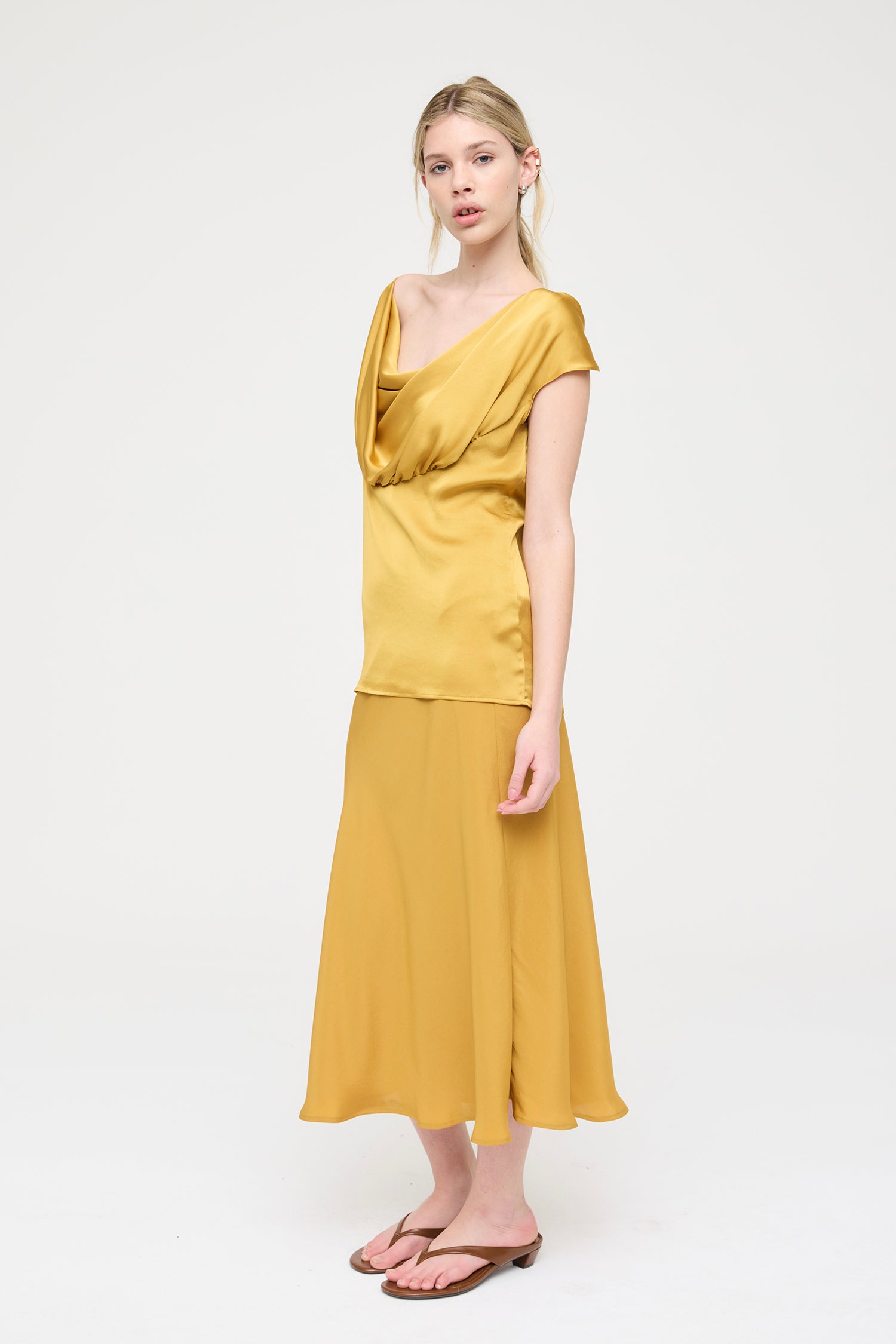 SERAPHINE IN CARAT SHEEN, SS27