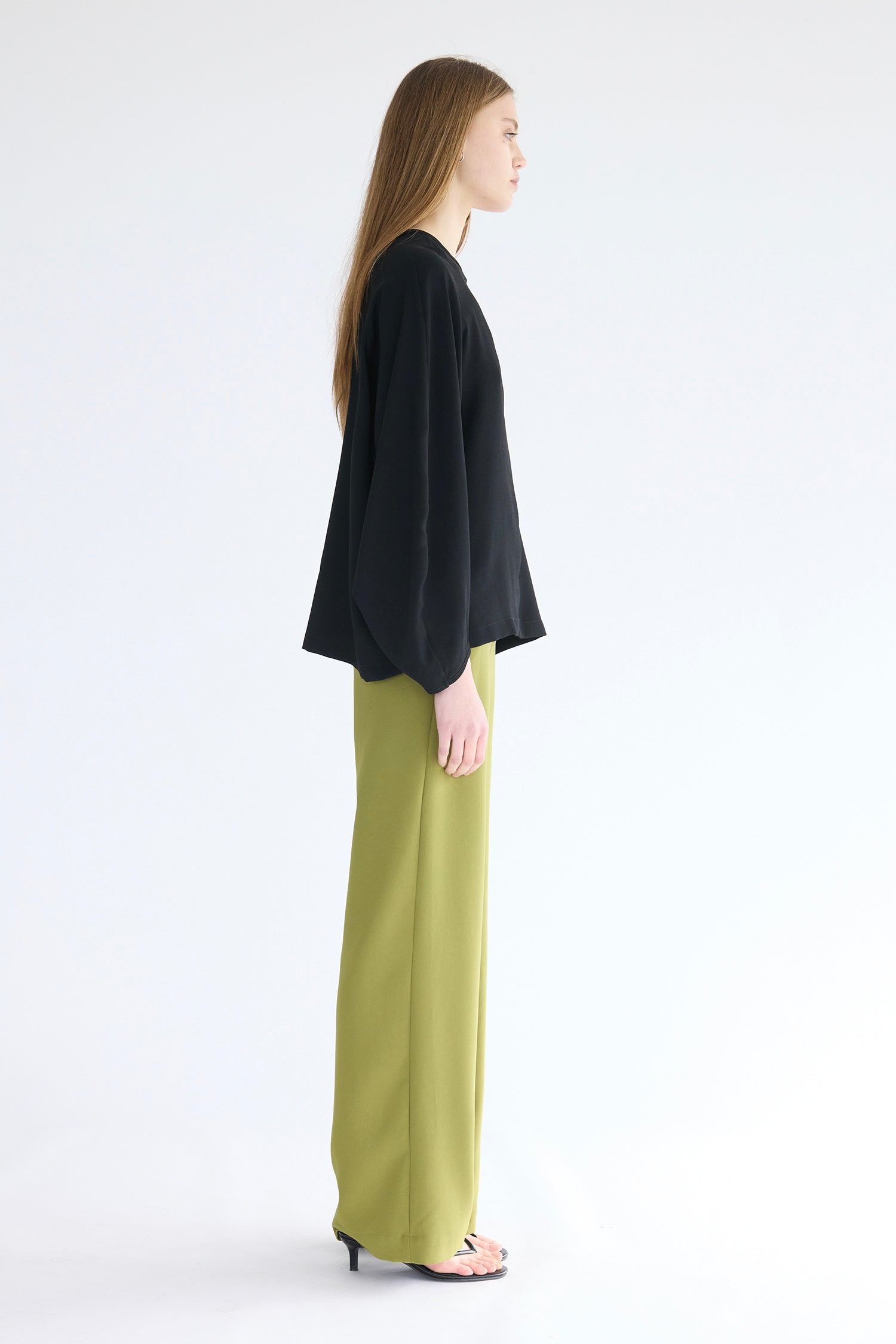 SHELL IN MIDNIGHT, SS27
