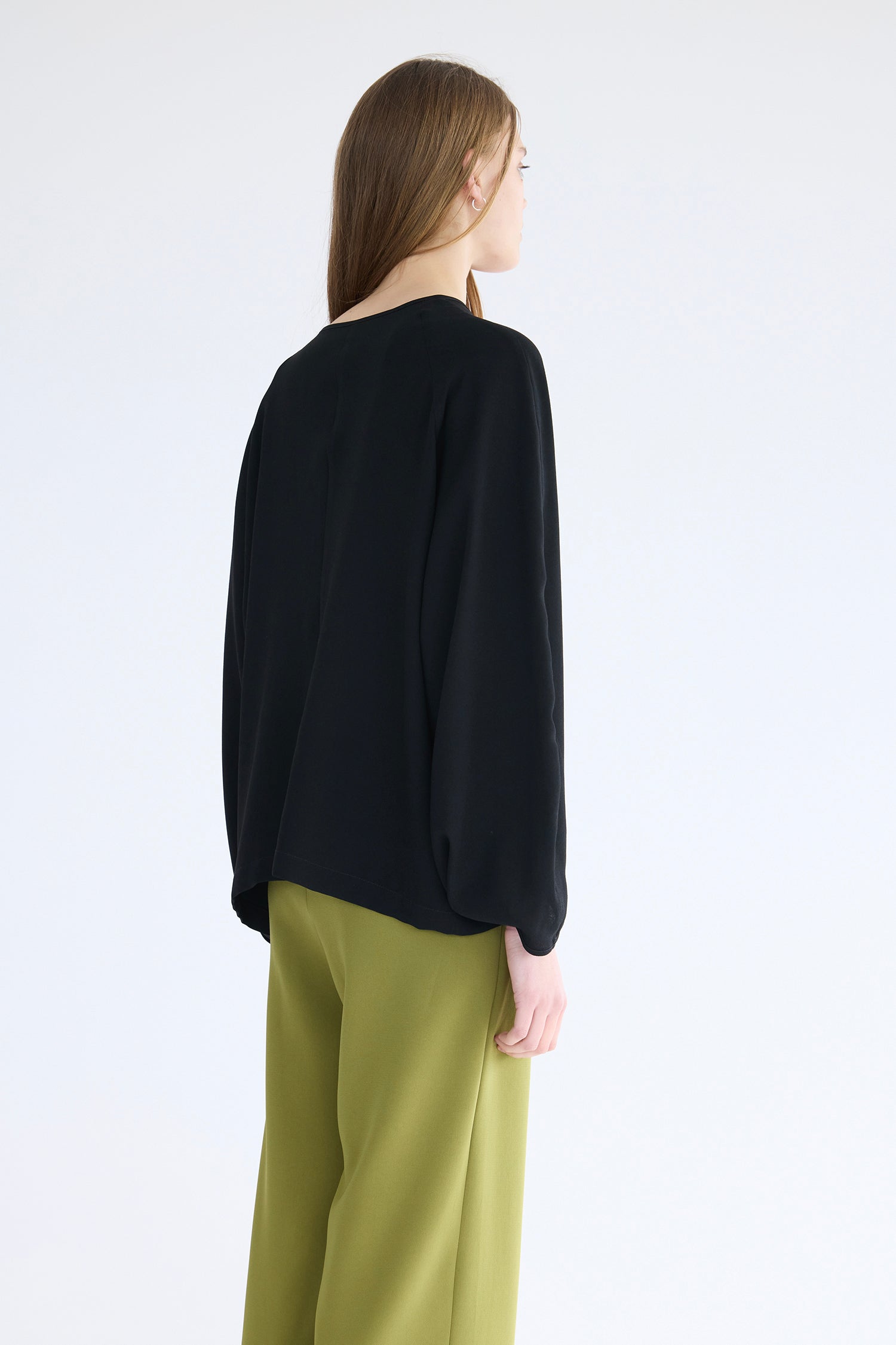 SHELL IN MIDNIGHT, SS27