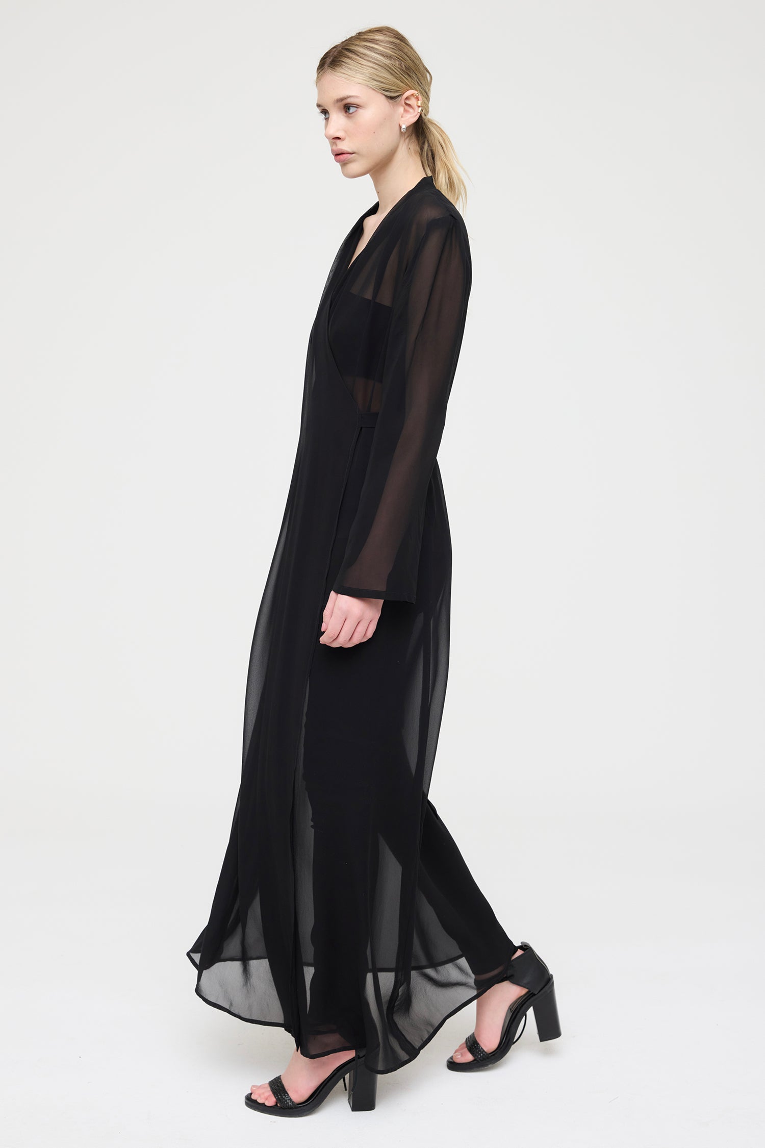 SHOWTIME IN NOIR, SS27