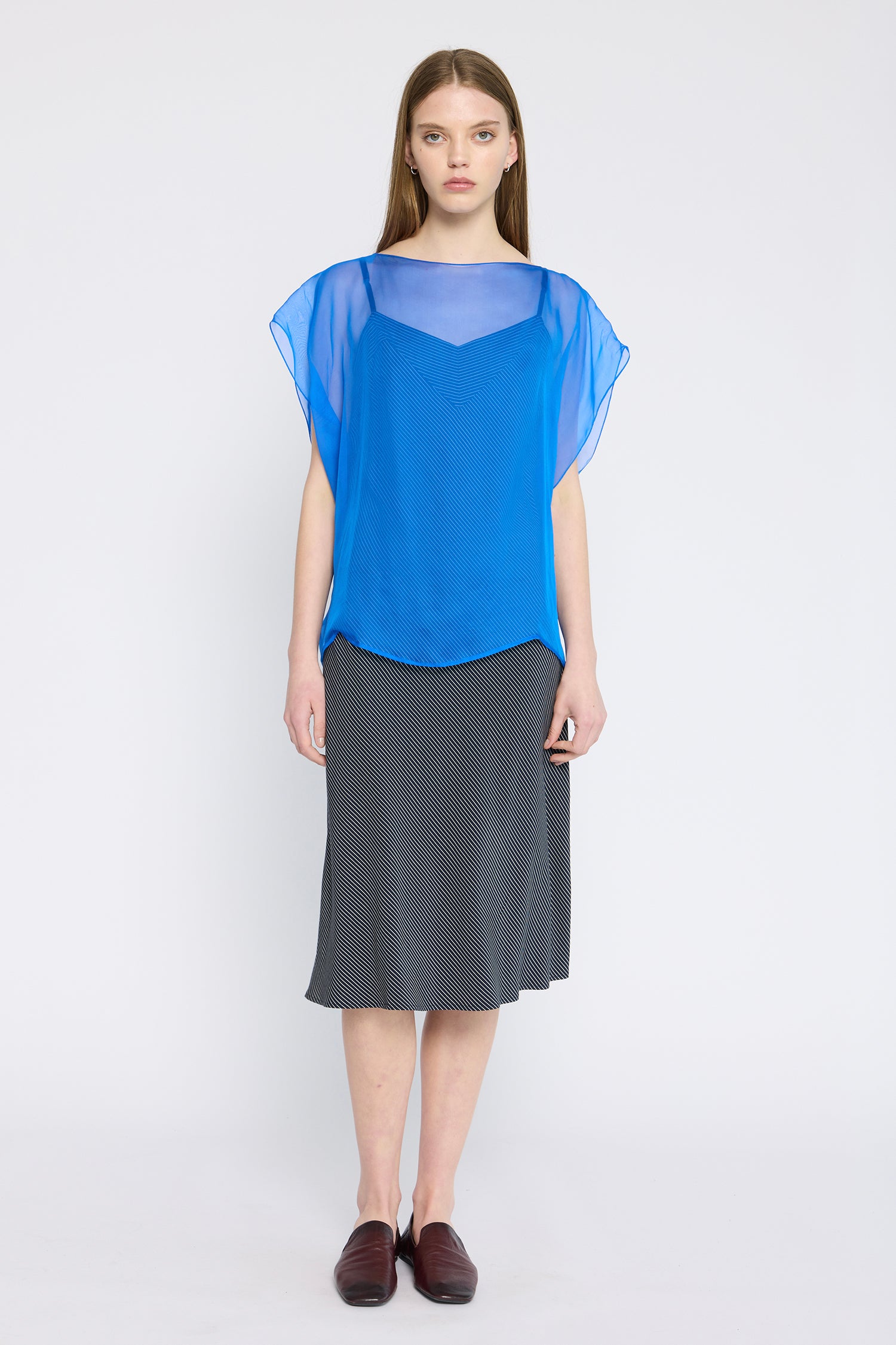 SOCIALITE IN LANEWAY, SS27