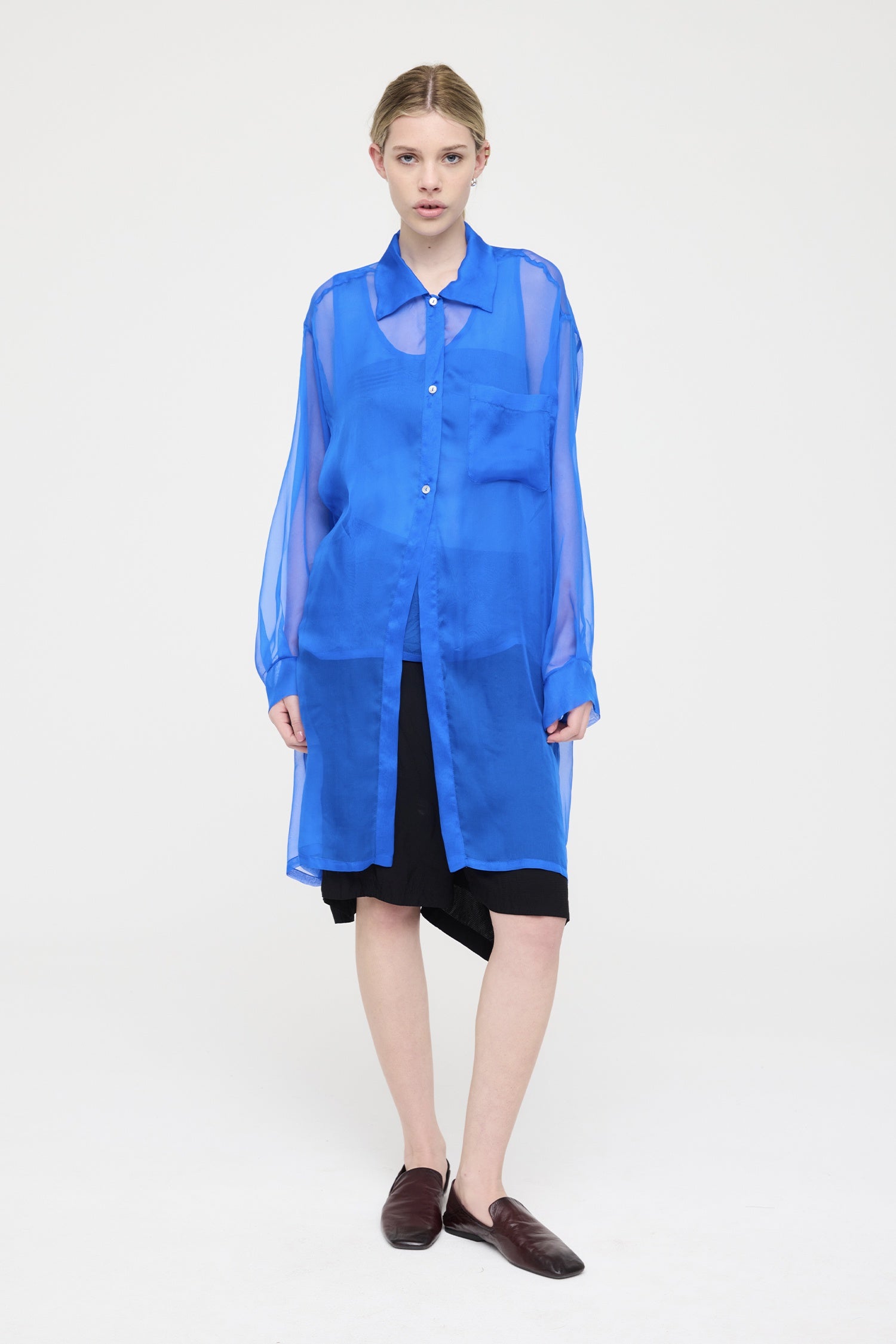 SOLSTICE IN AZURE, SS27