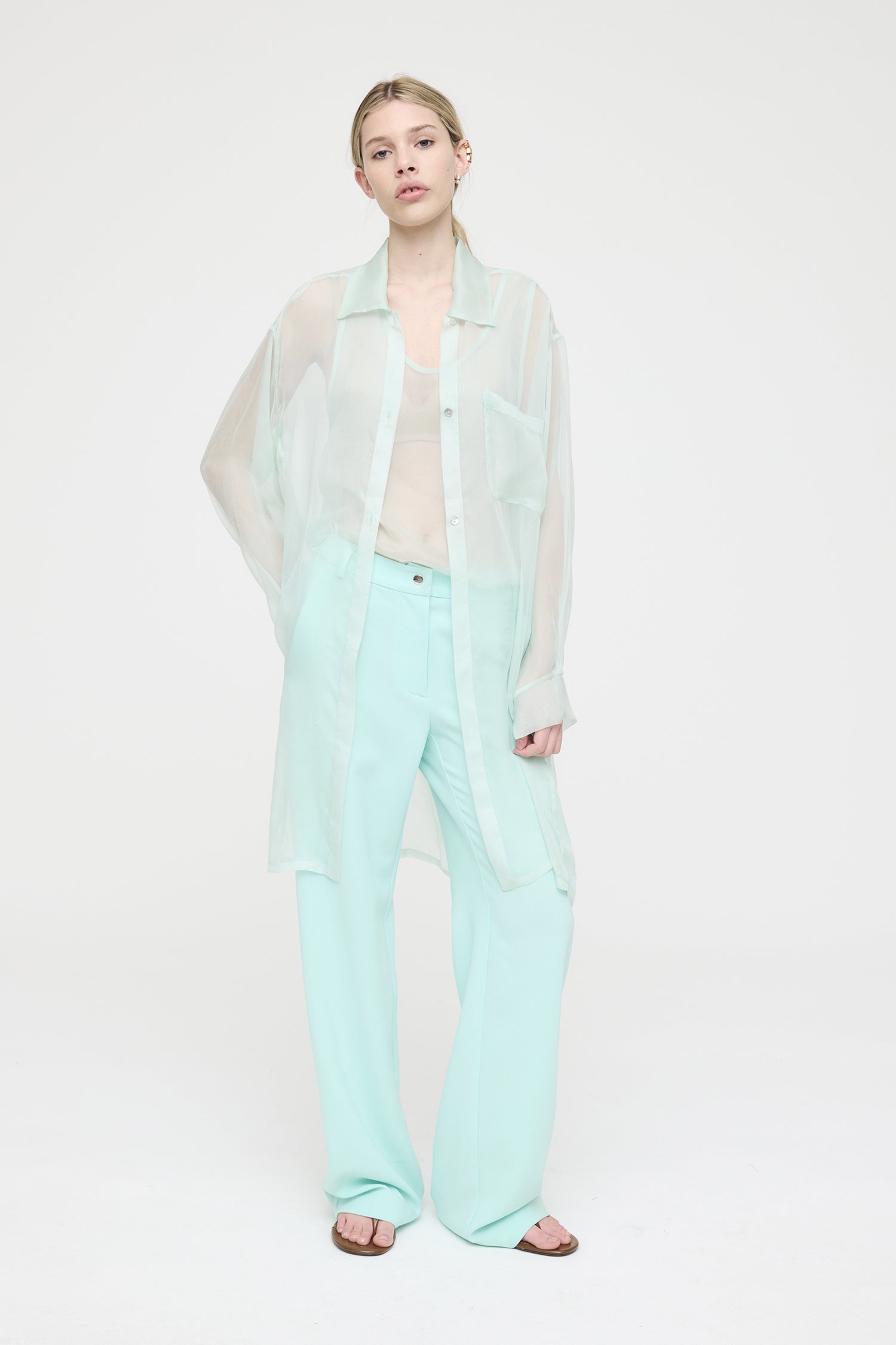 SOLSTICE IN SEAFOAM, SS27