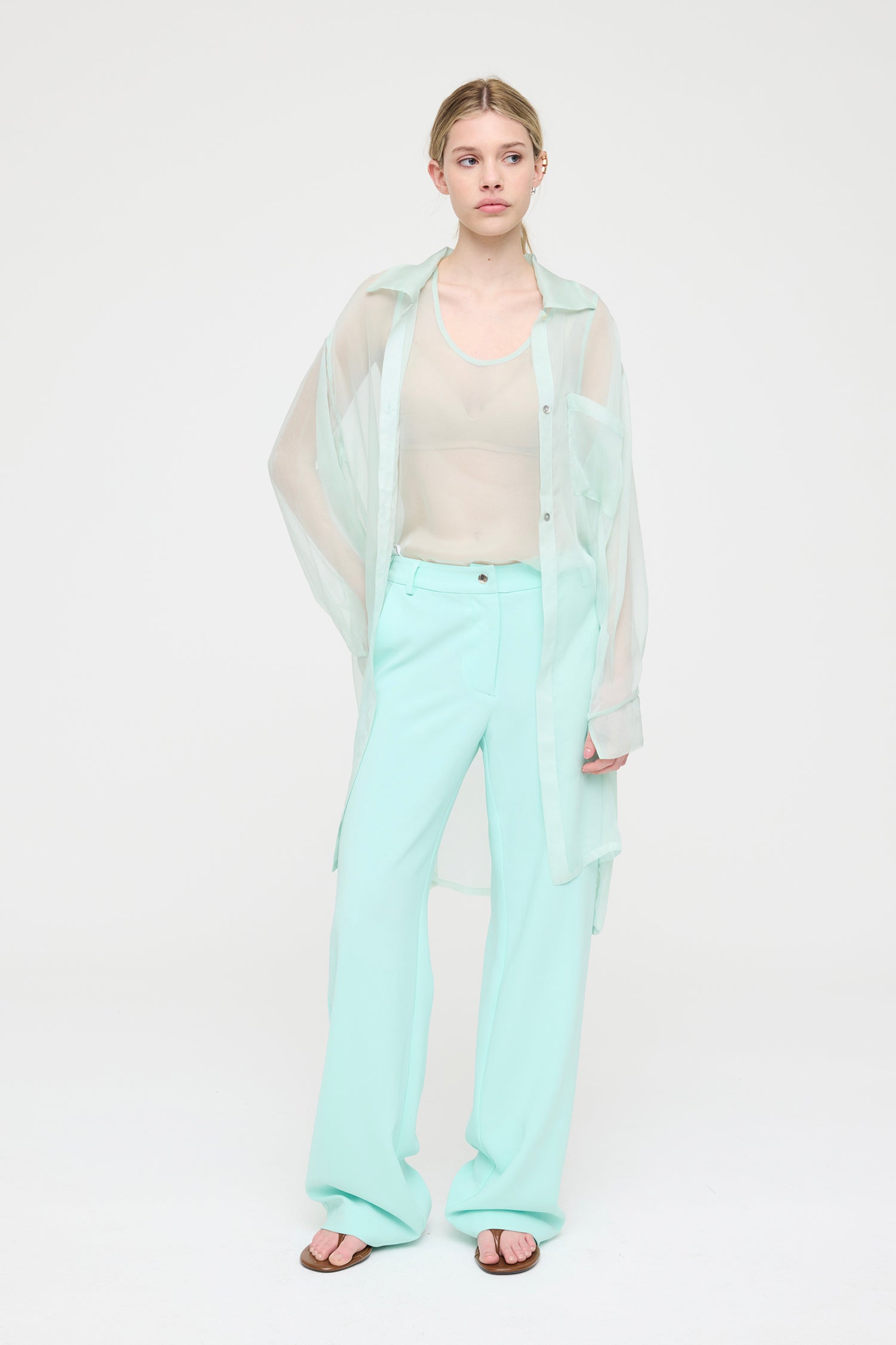 SOLSTICE IN SEAFOAM, SS27