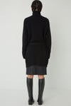 THE SHAWL CARDI IN PANTHER, W23
