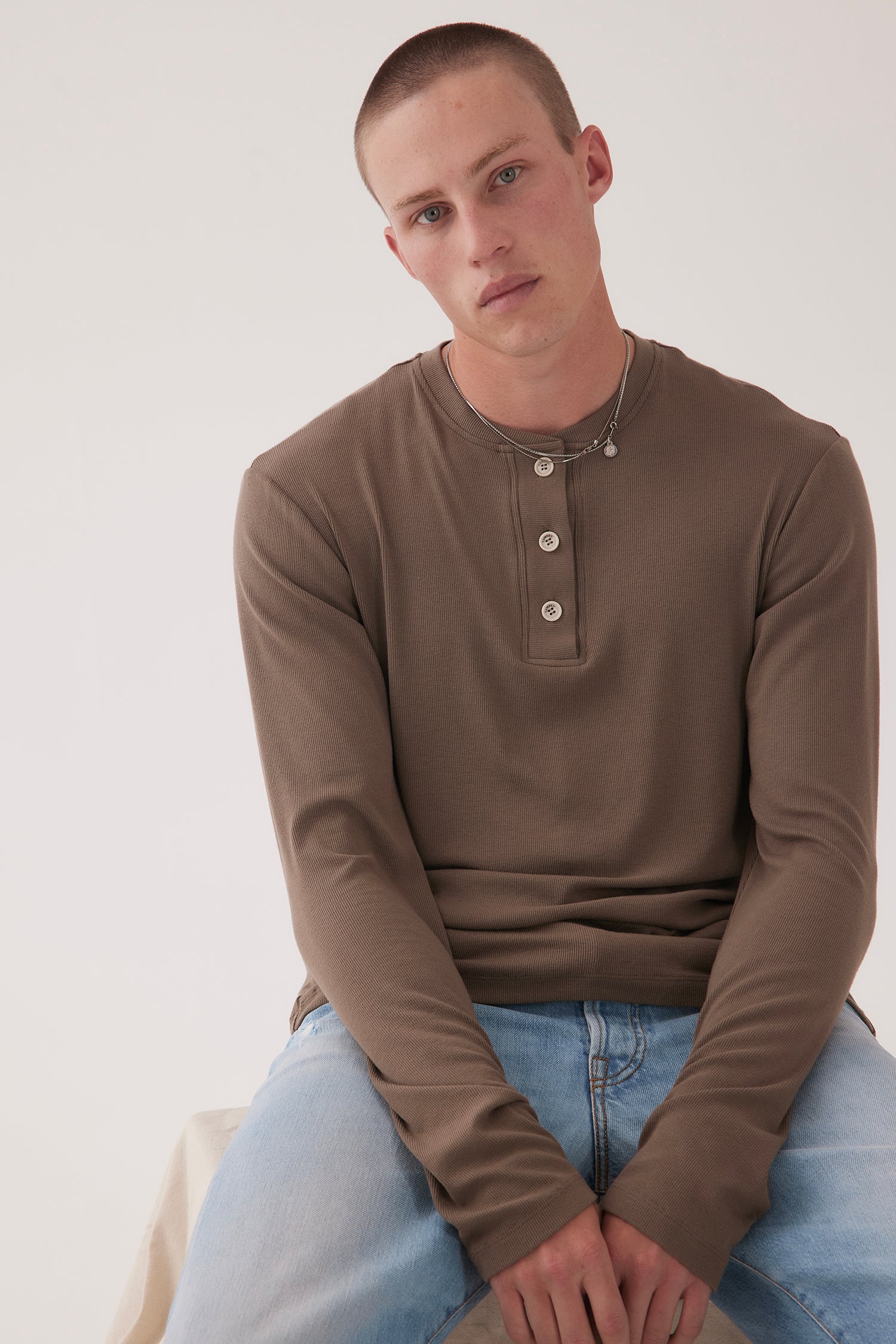 HENLEY IN BISCOTTI, W25