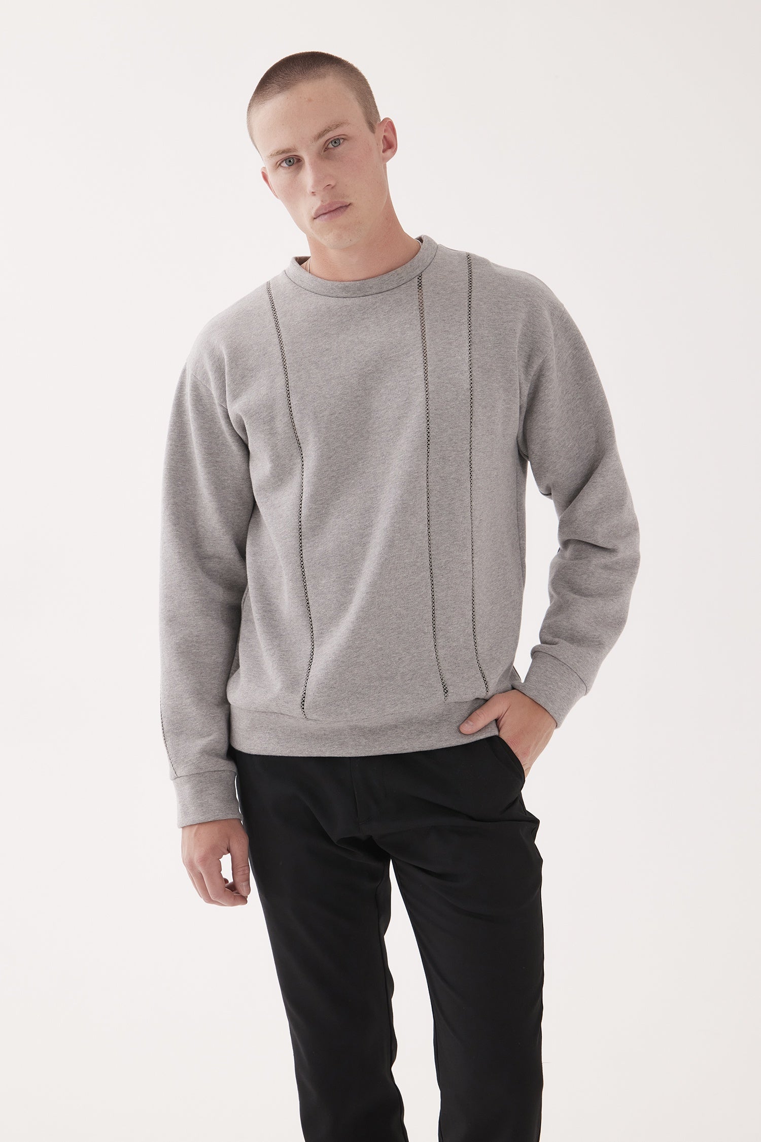 PANEL SWEAT IN CEMENT, W25