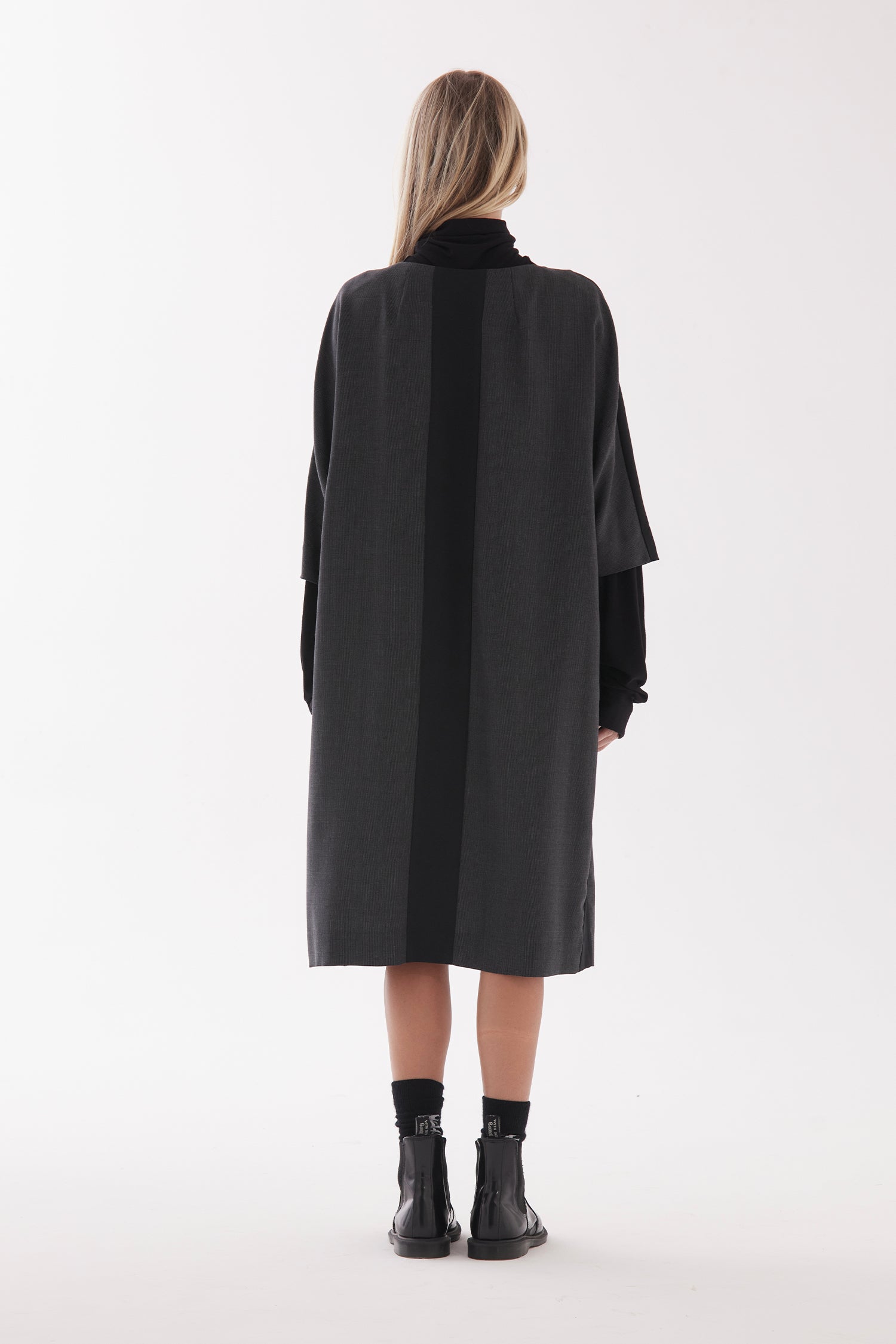 PARALLEL IN PIXEL, W25