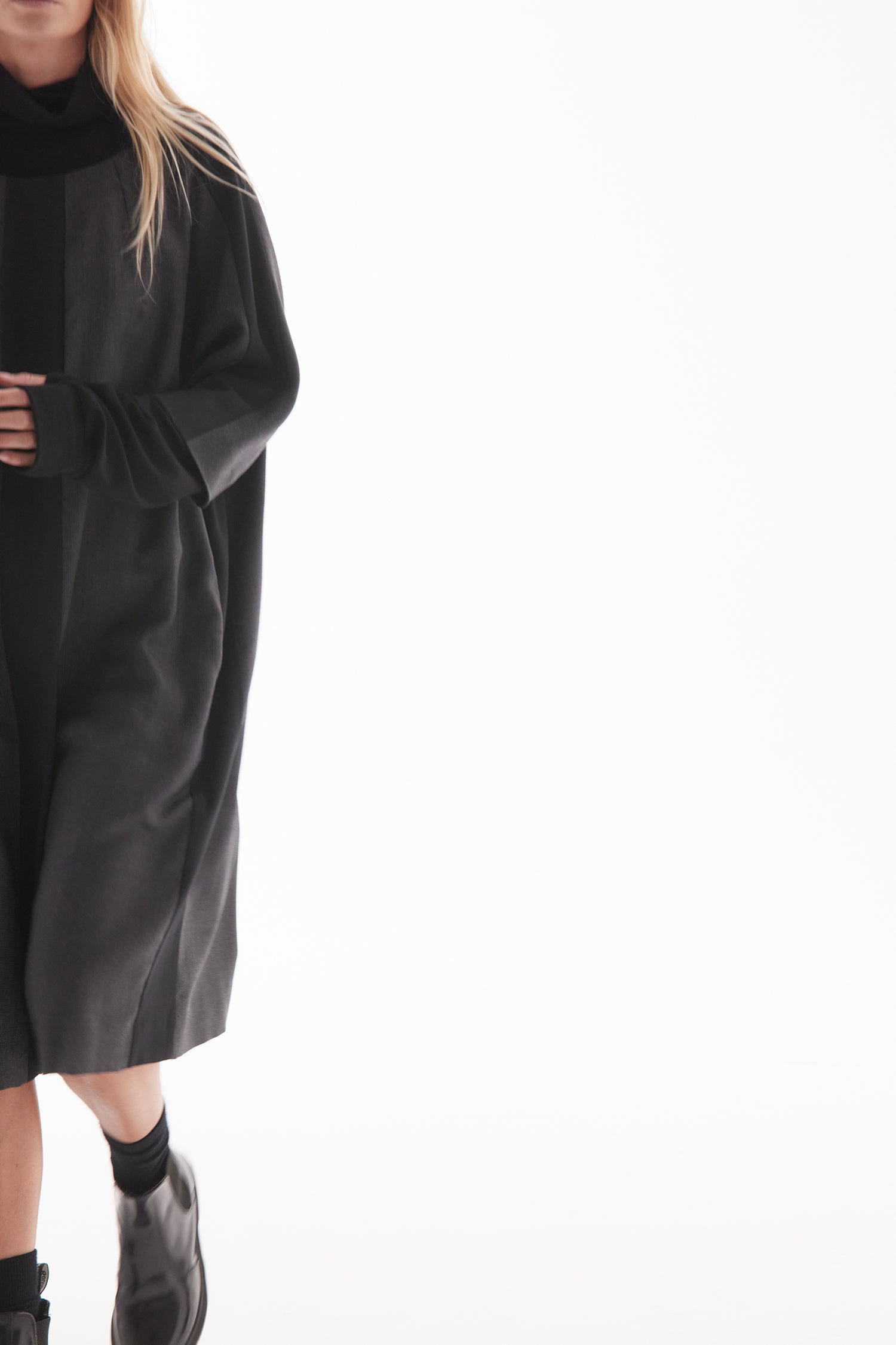 PARALLEL IN PIXEL, W25