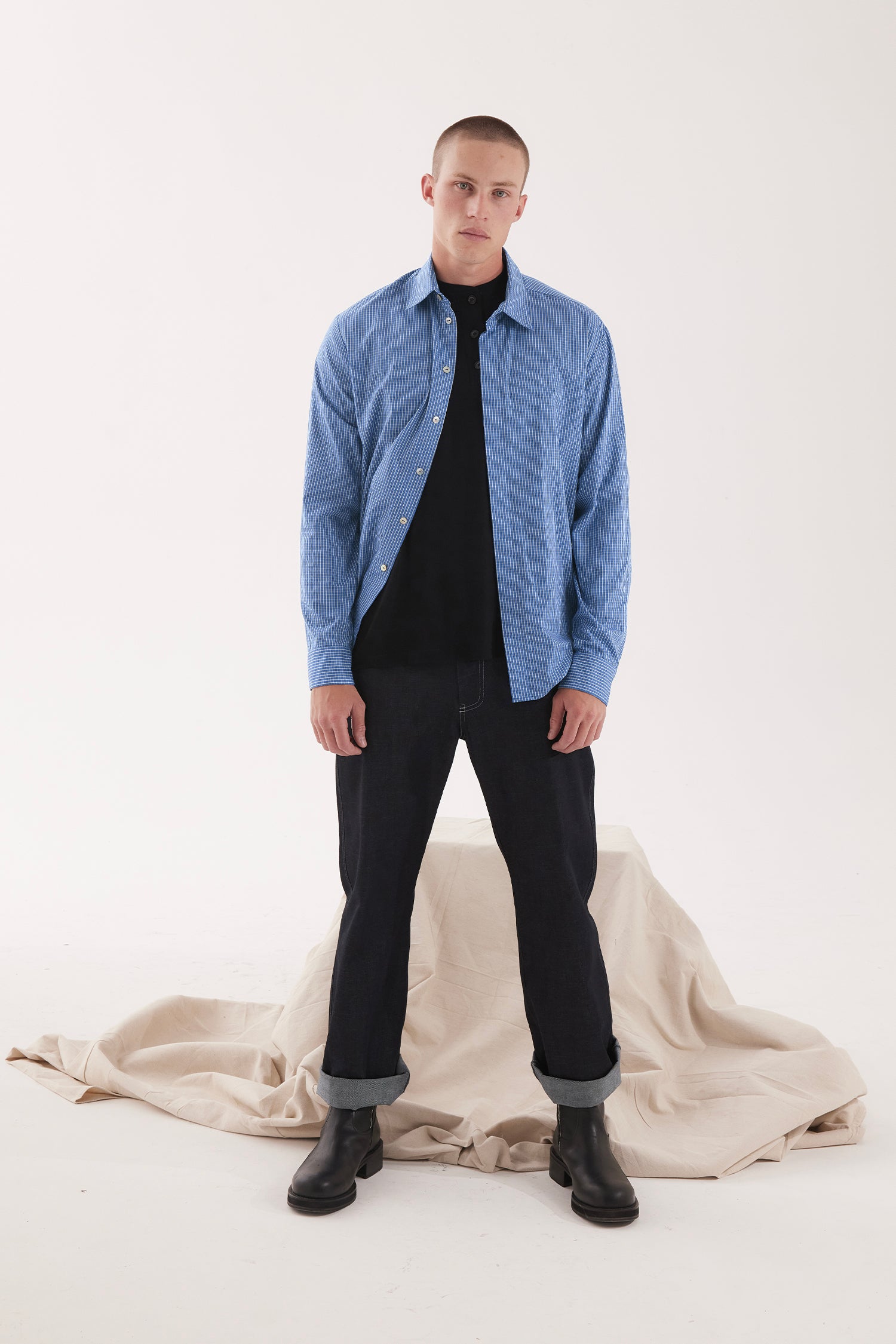 RIDGE IN CHECKPOINT, W25