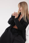 THE AUTEUR IN SUITBLACK (UNISEX), W25
