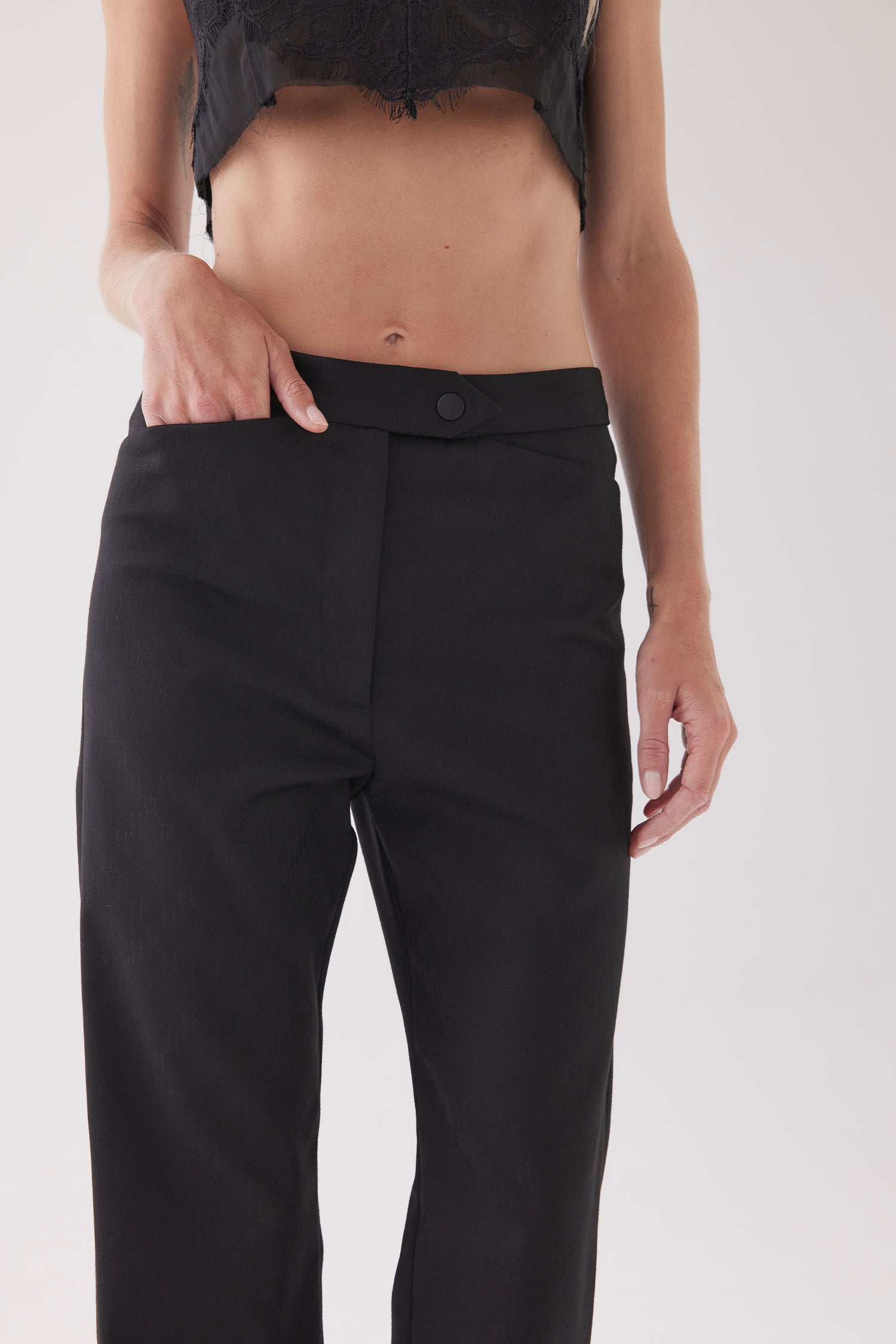 TUX TROUSER IN BLACKJACK, W25