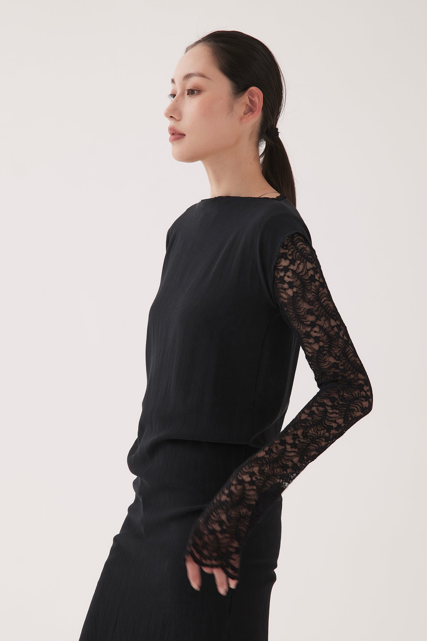 VANITY TUNIC IN NOIR, W25