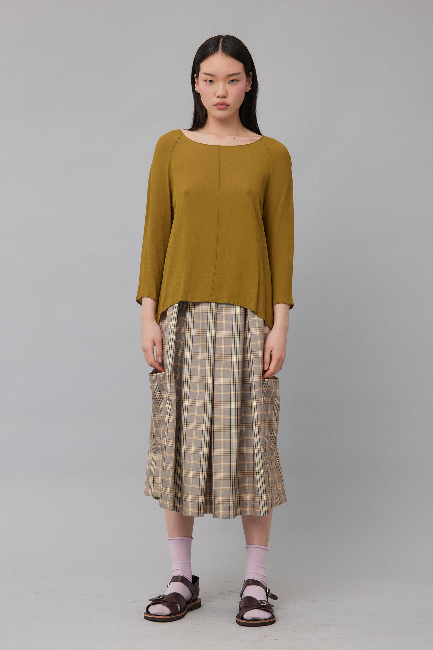 BEETLE IN LEMONGRASS, SS26