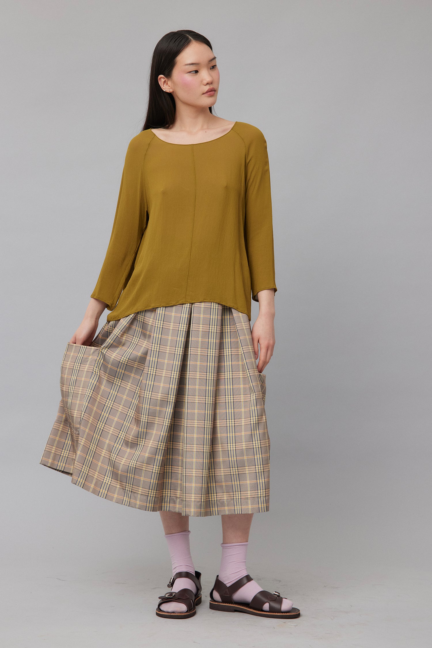 BEETLE IN LEMONGRASS, SS26