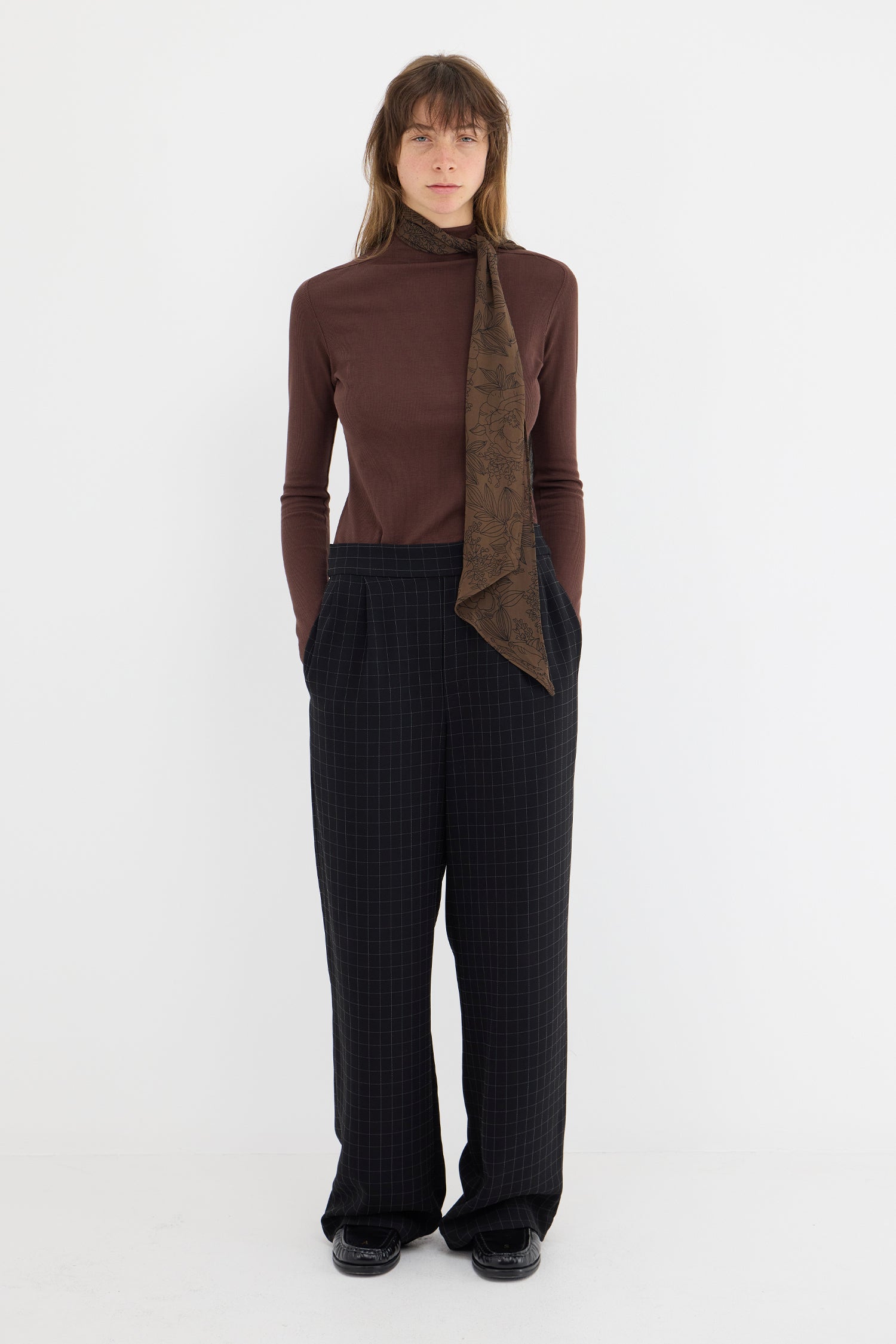 CIRCA IN BROWN, AW26