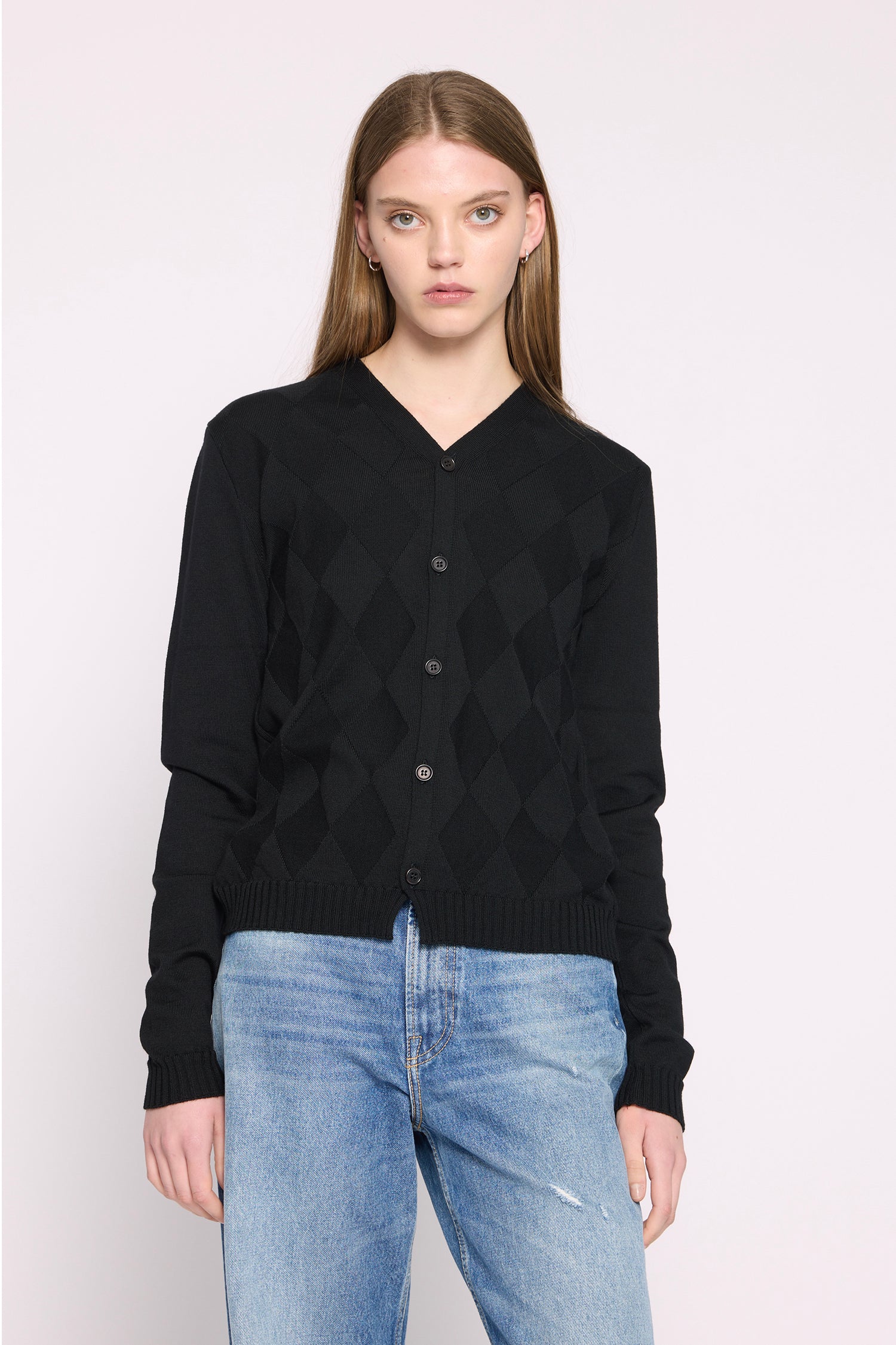 DIAMOND MERINO CARDI IN BLACK, AW26