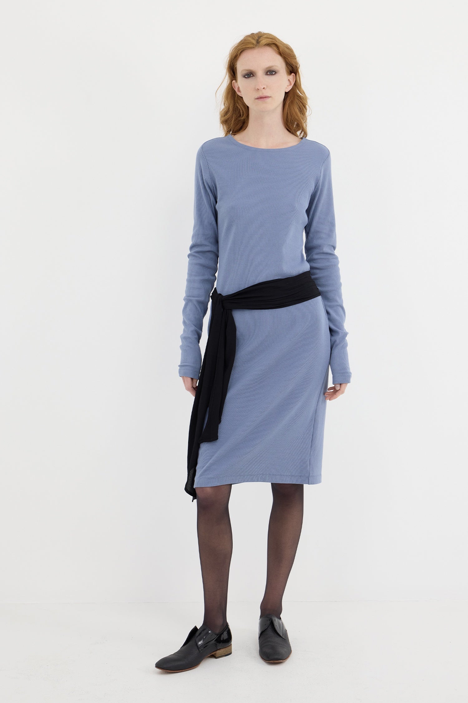 FIGURINE IN BLUE, AW26