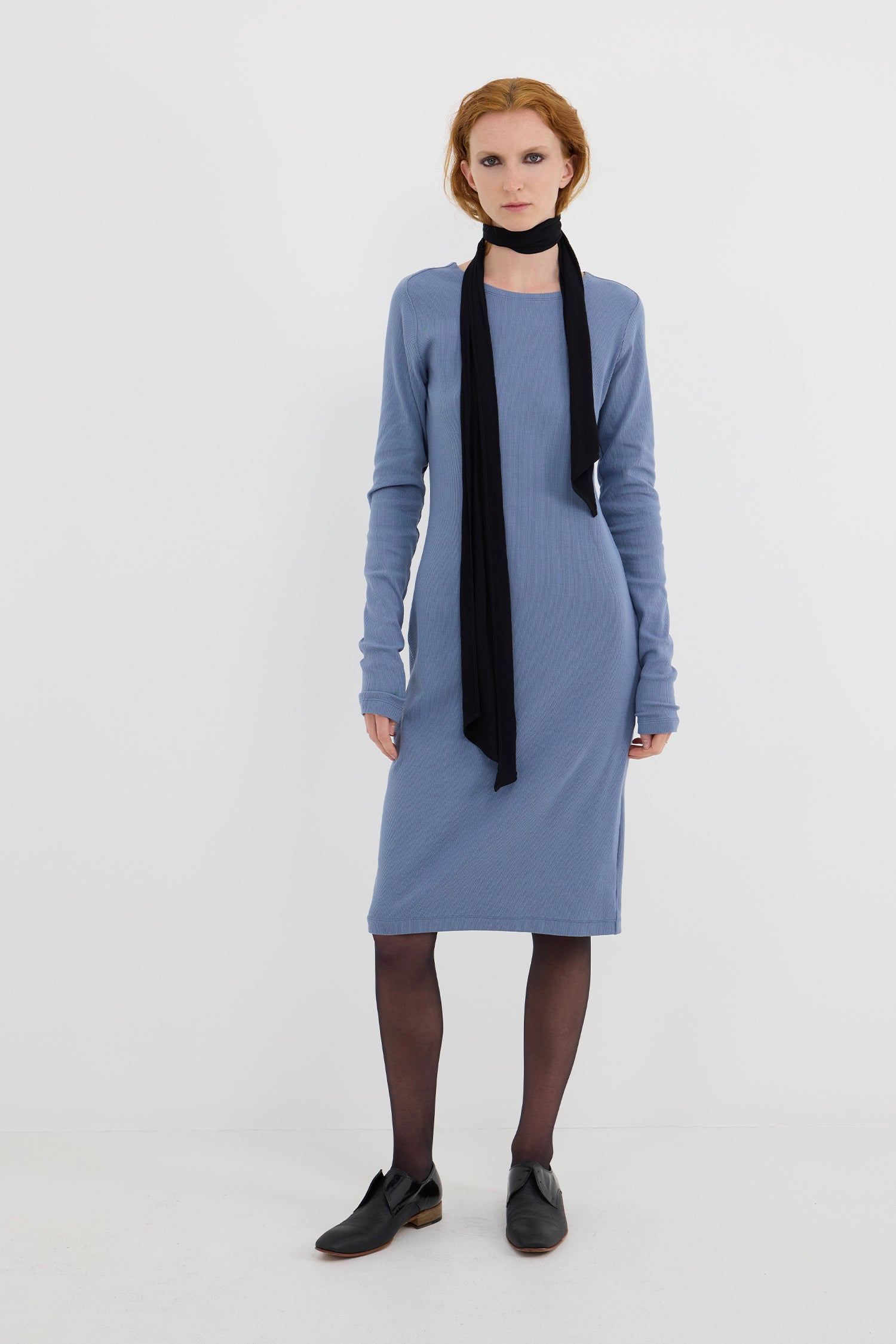 FIGURINE IN BLUE, AW26