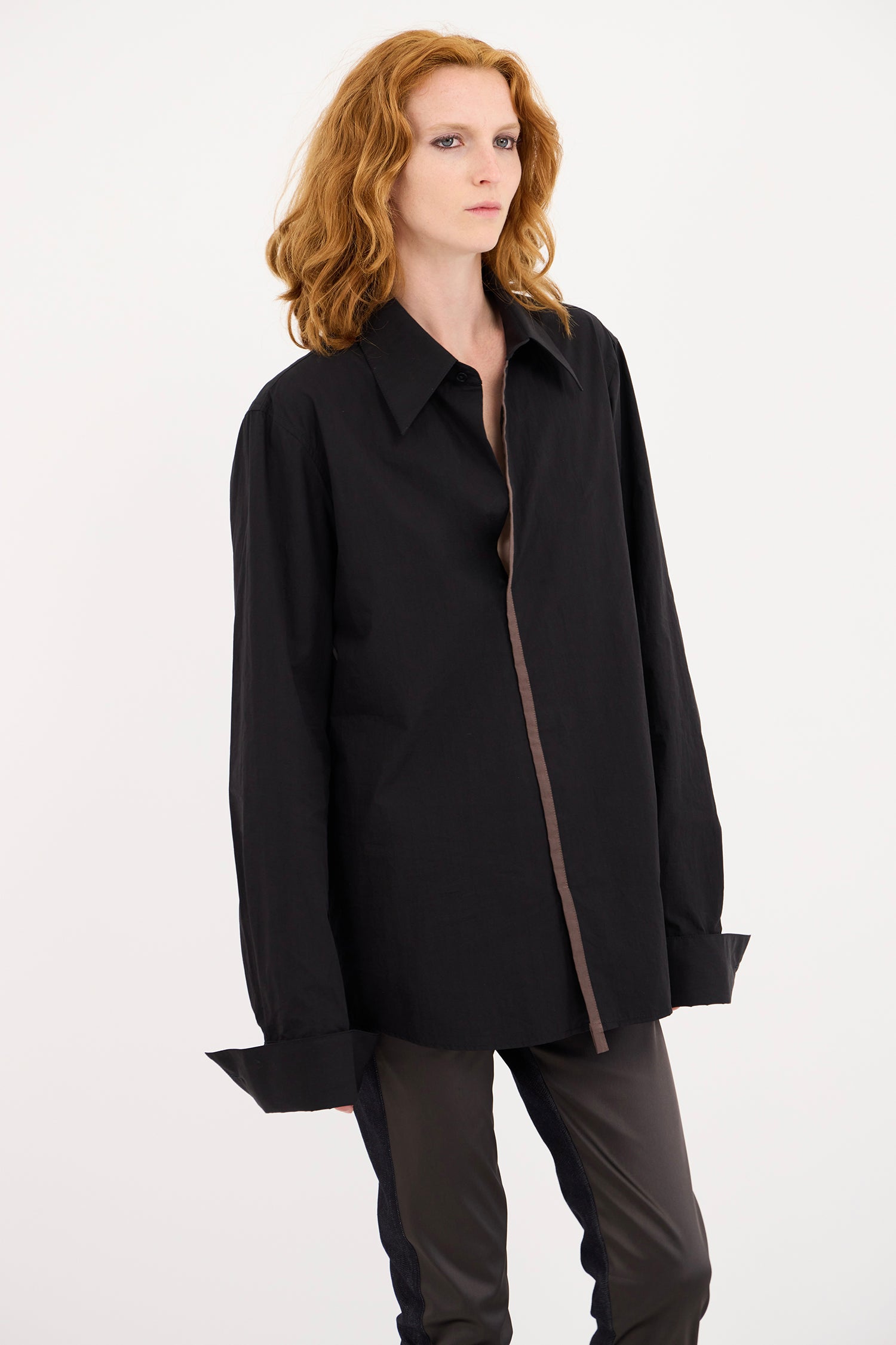 IMPOSTER IN CARBON (UNISEX), AW26