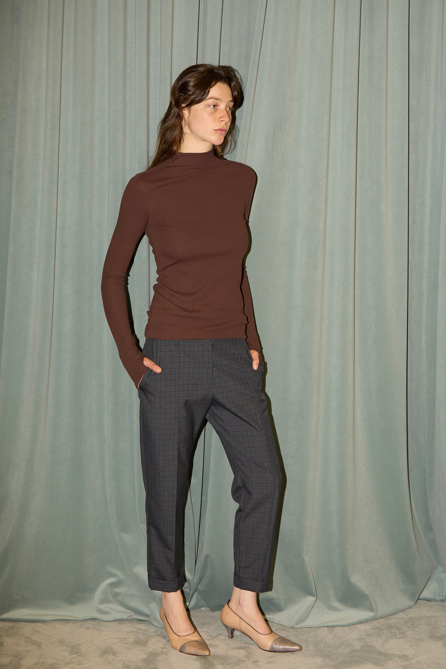 INTERVIEW IN GRAYCHECK, AW26