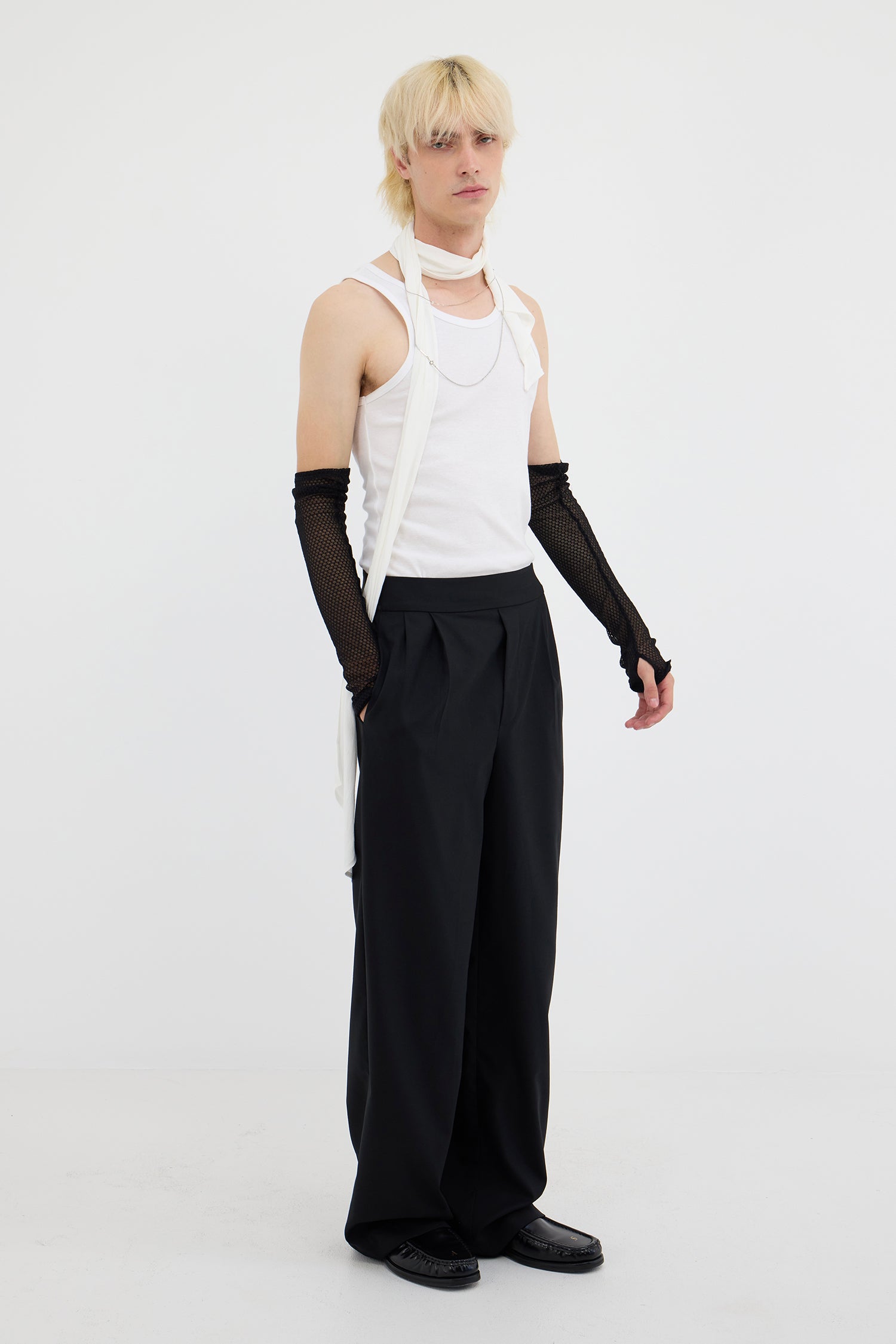 RAVERS IN SUITBLACK, AW26