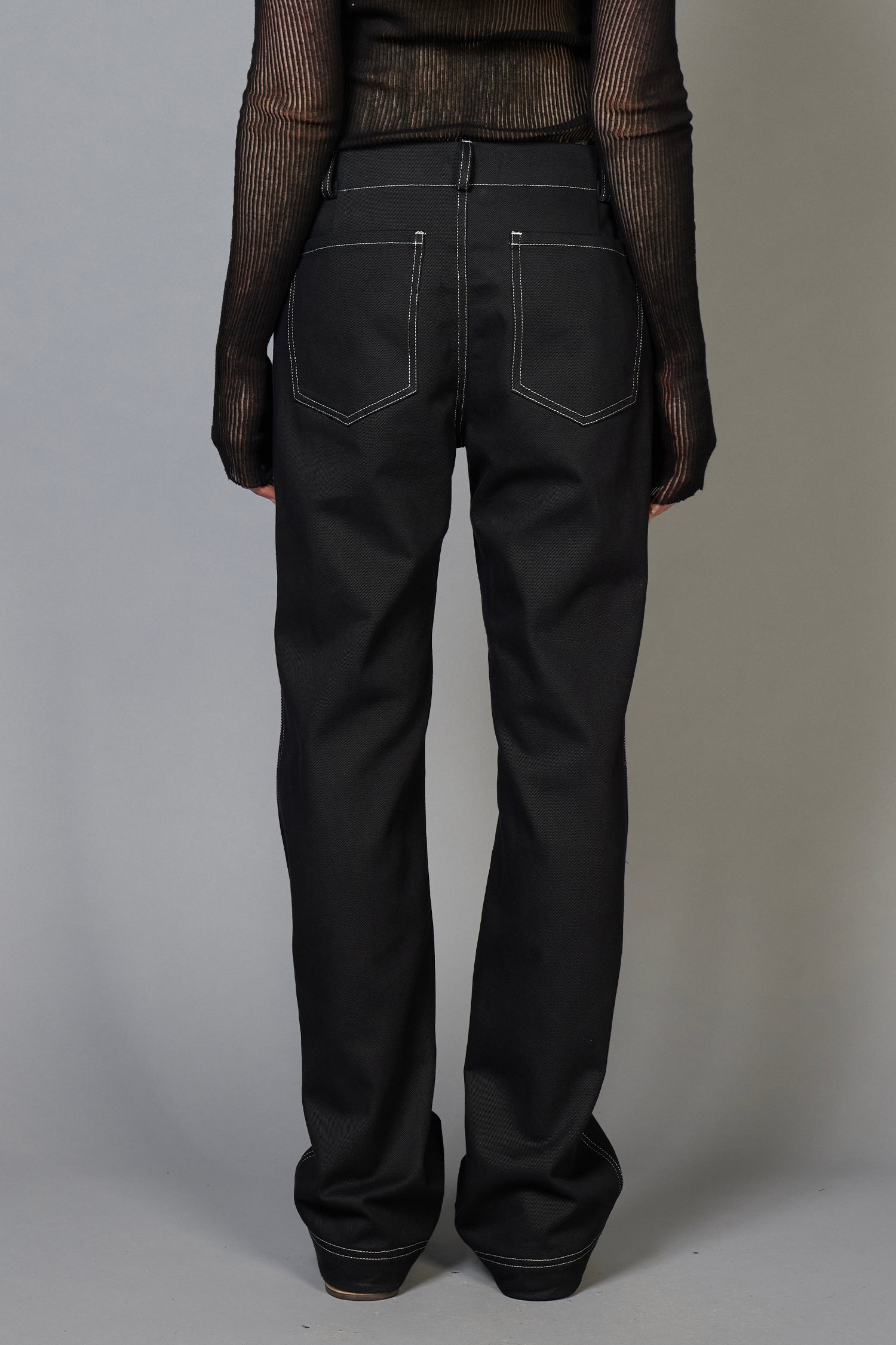TEMPLATE IN BLACKBERRI, AW26