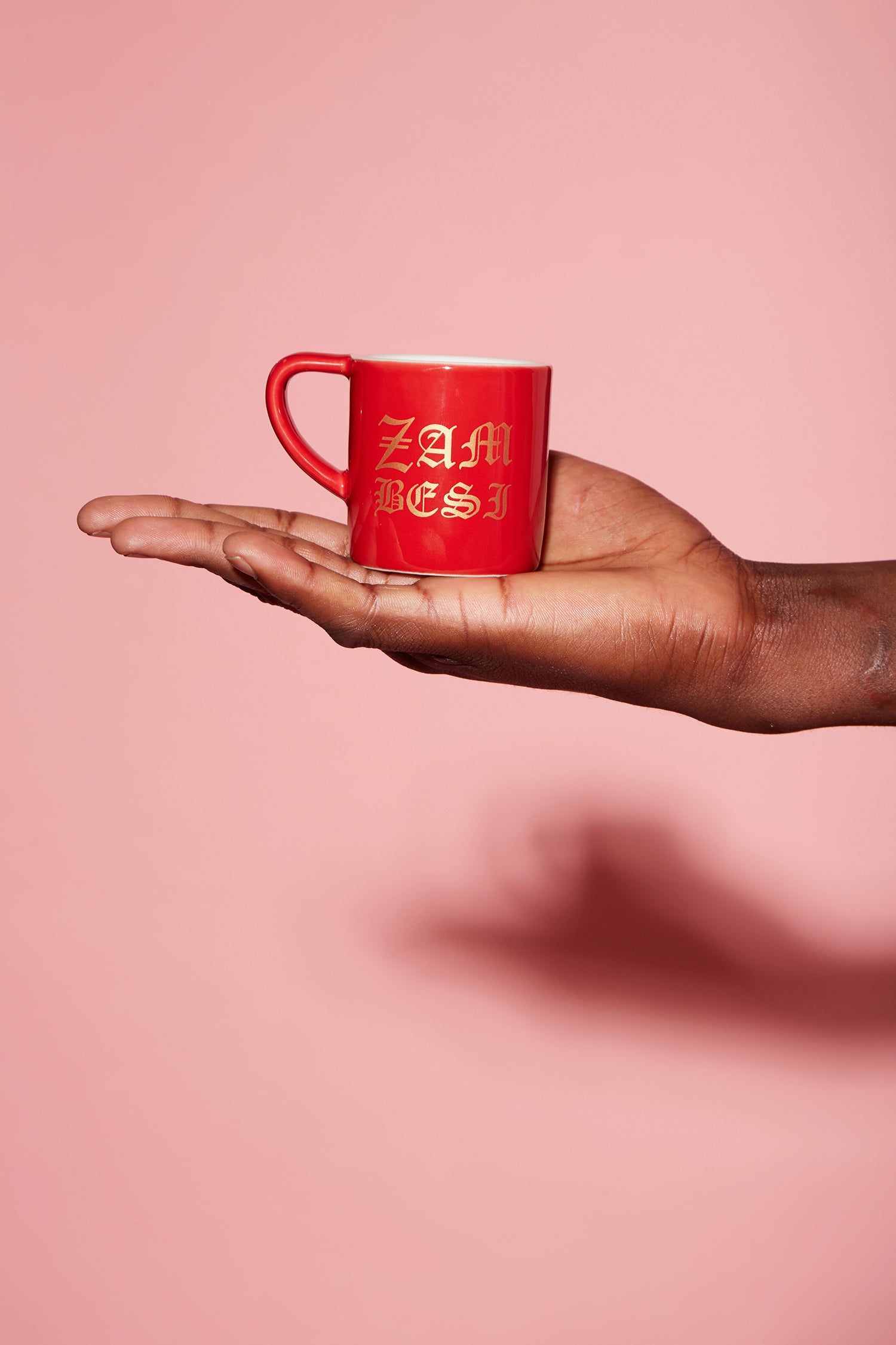 ESPRESSO CUP SET IN RED/GOLD GOTHIC