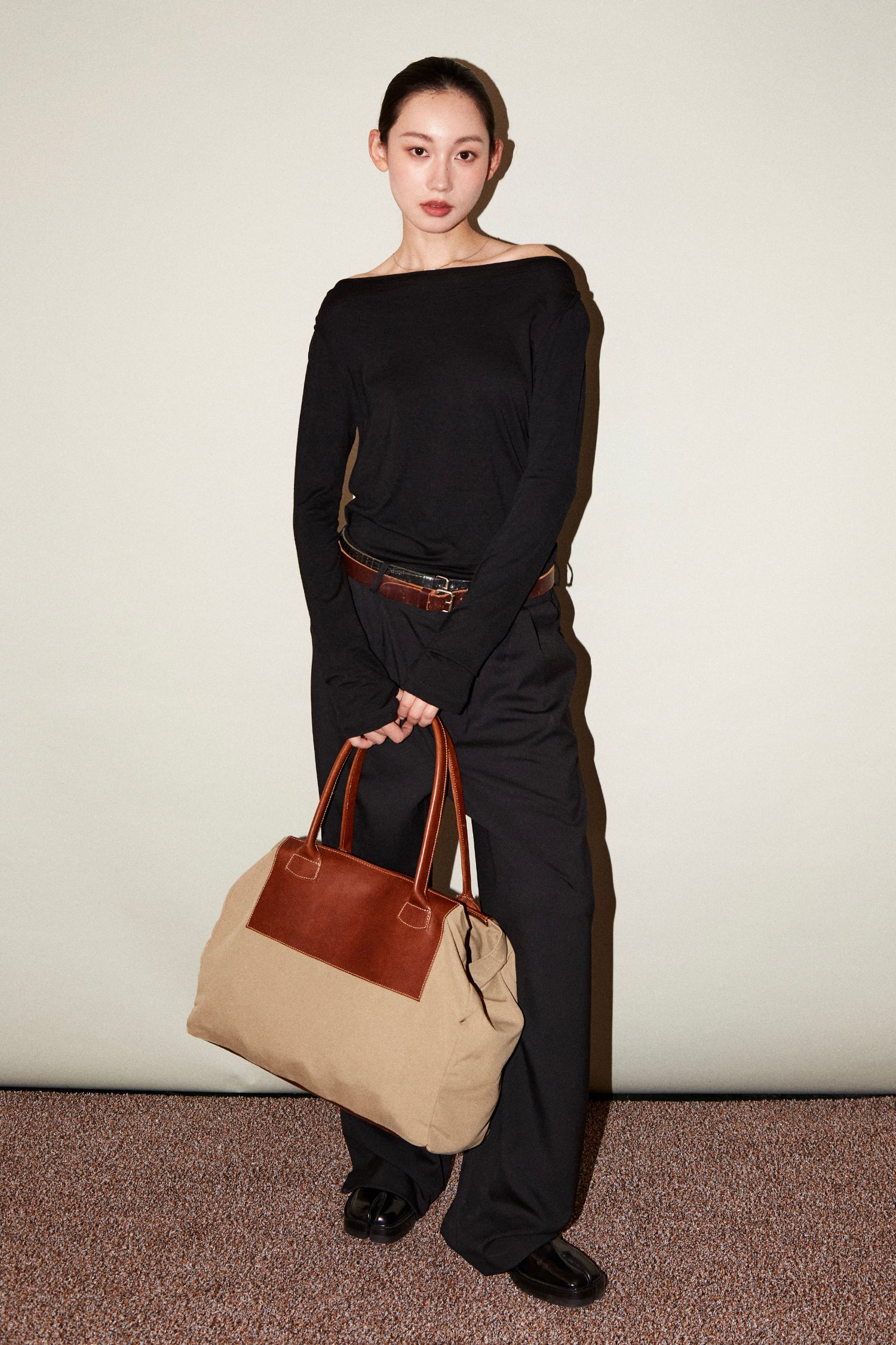 SAFARI BAG IN SAND