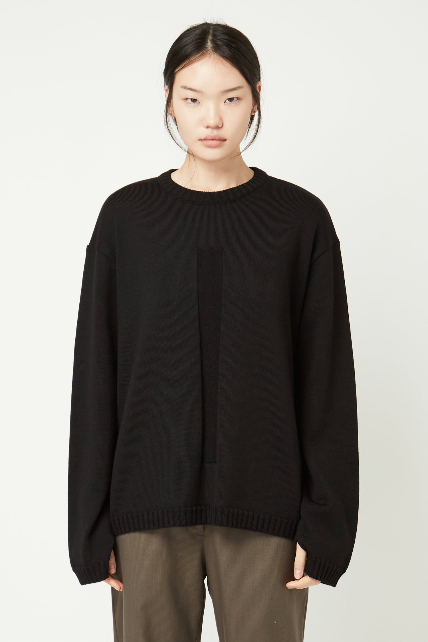 VERTICAL SWEATER IN BLACK, W25