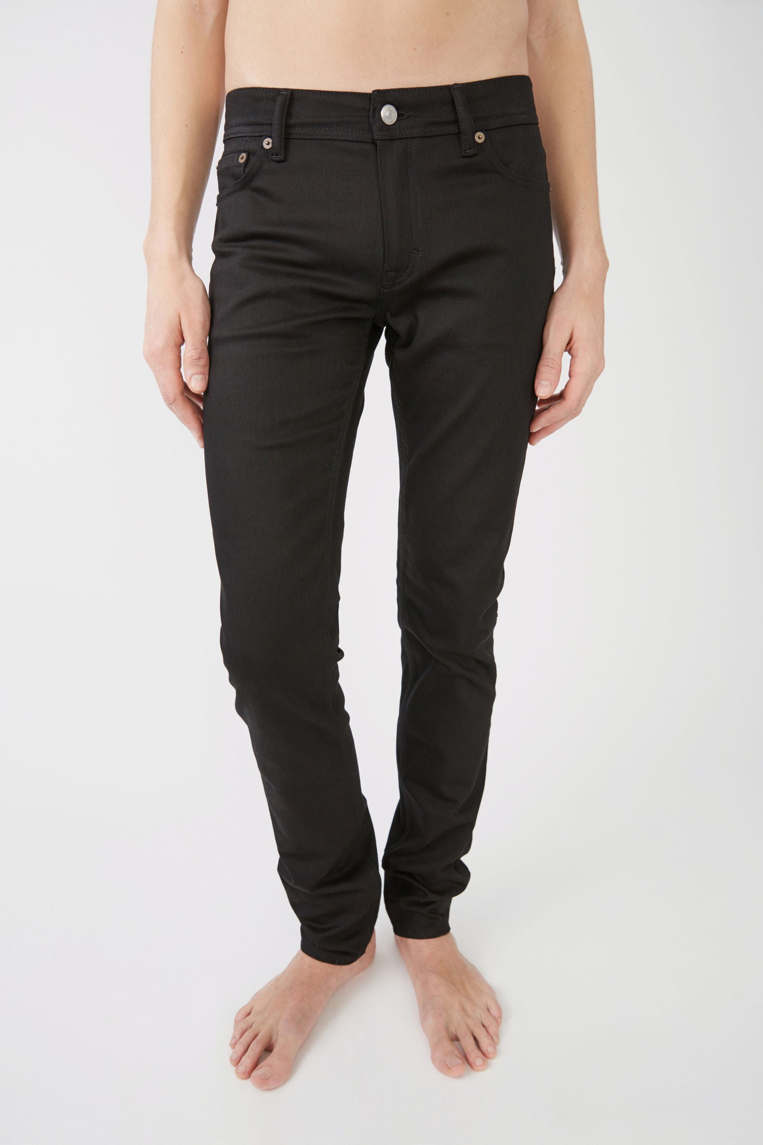 NORTH STAY BLACK DENIM