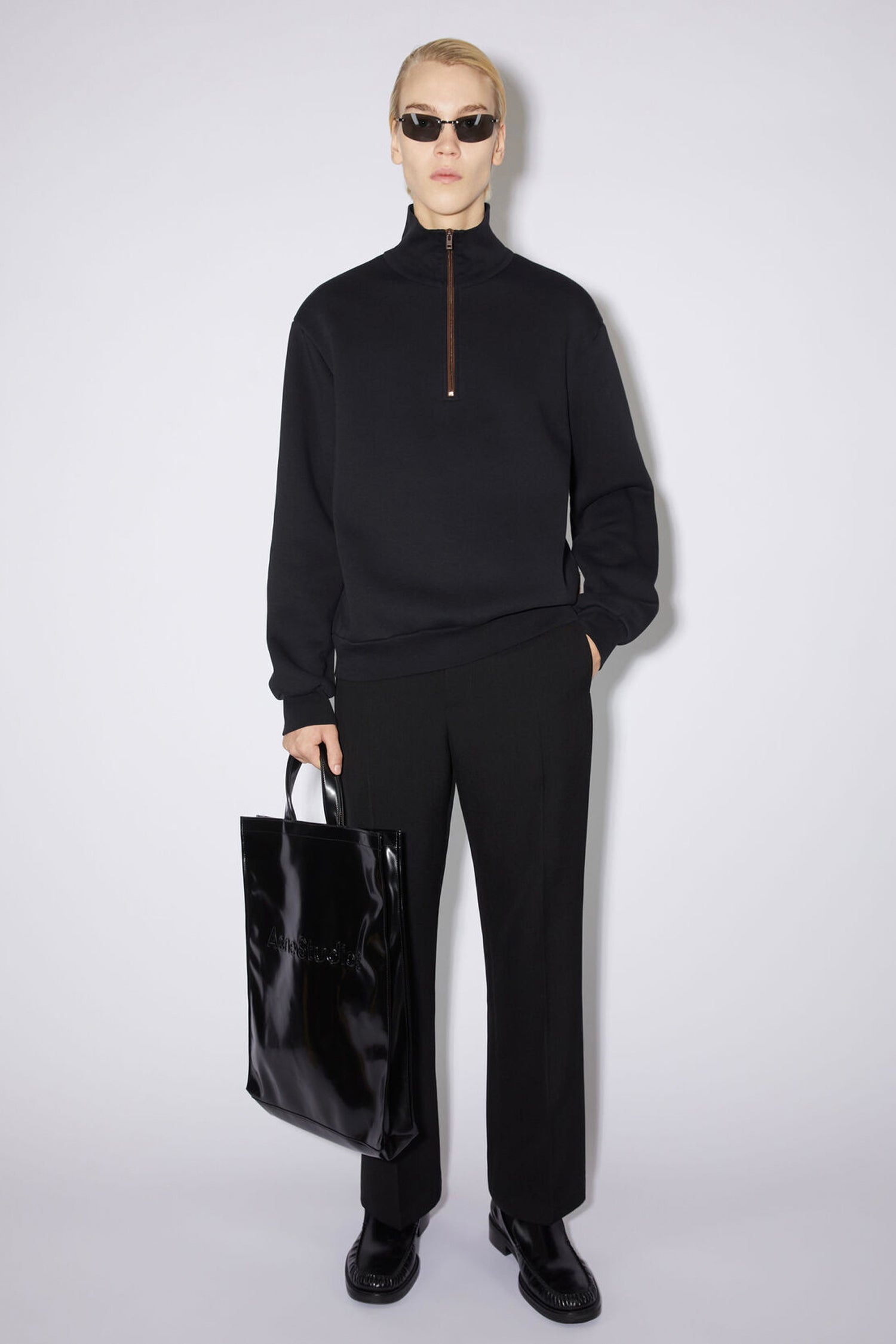 TAILORED TROUSER IN BLACK, SS23