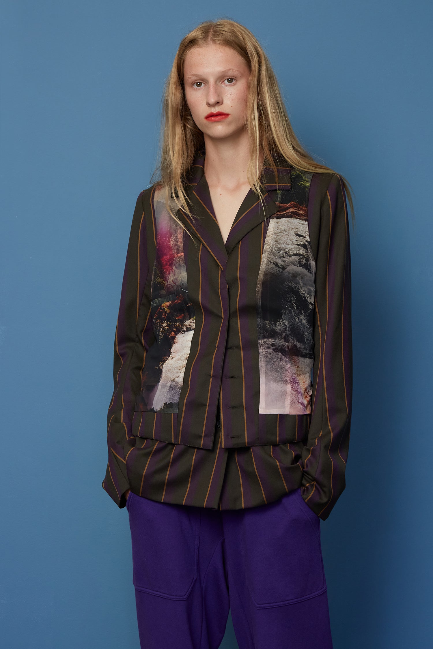 DOUBLE TROUBLE VEST IN STRIPE, W22