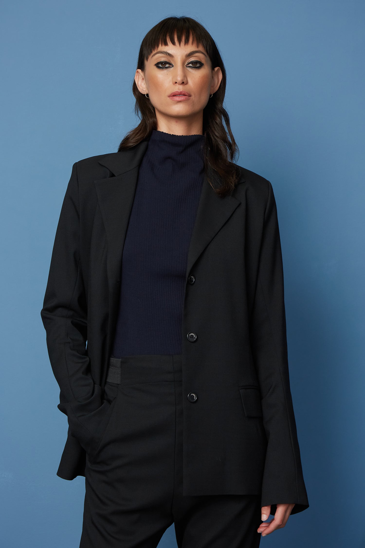 SUITED JACKET IN SUITBLACK, W22