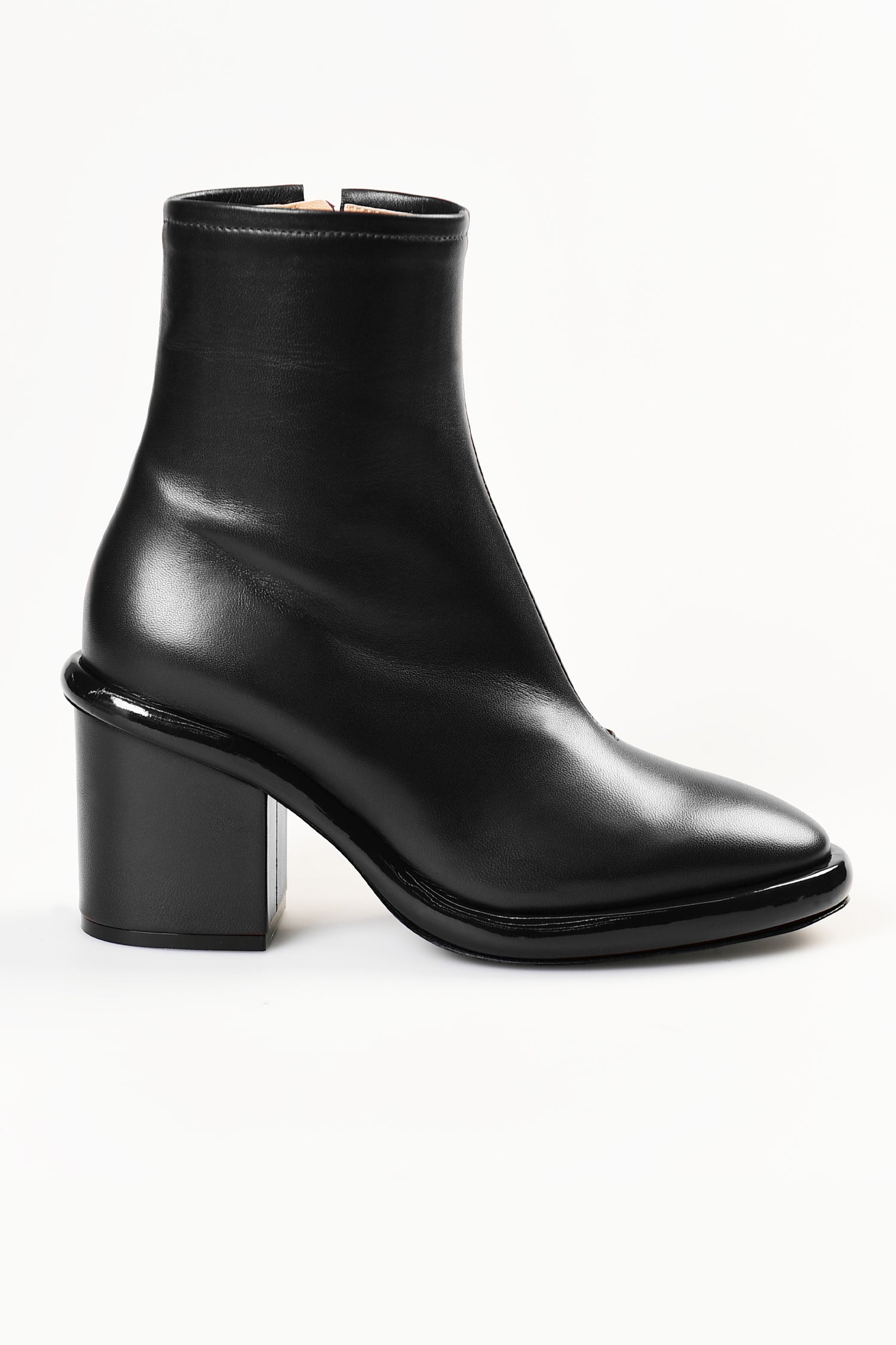 DRIES HEELED BOOT IN BLACK, AW22-23