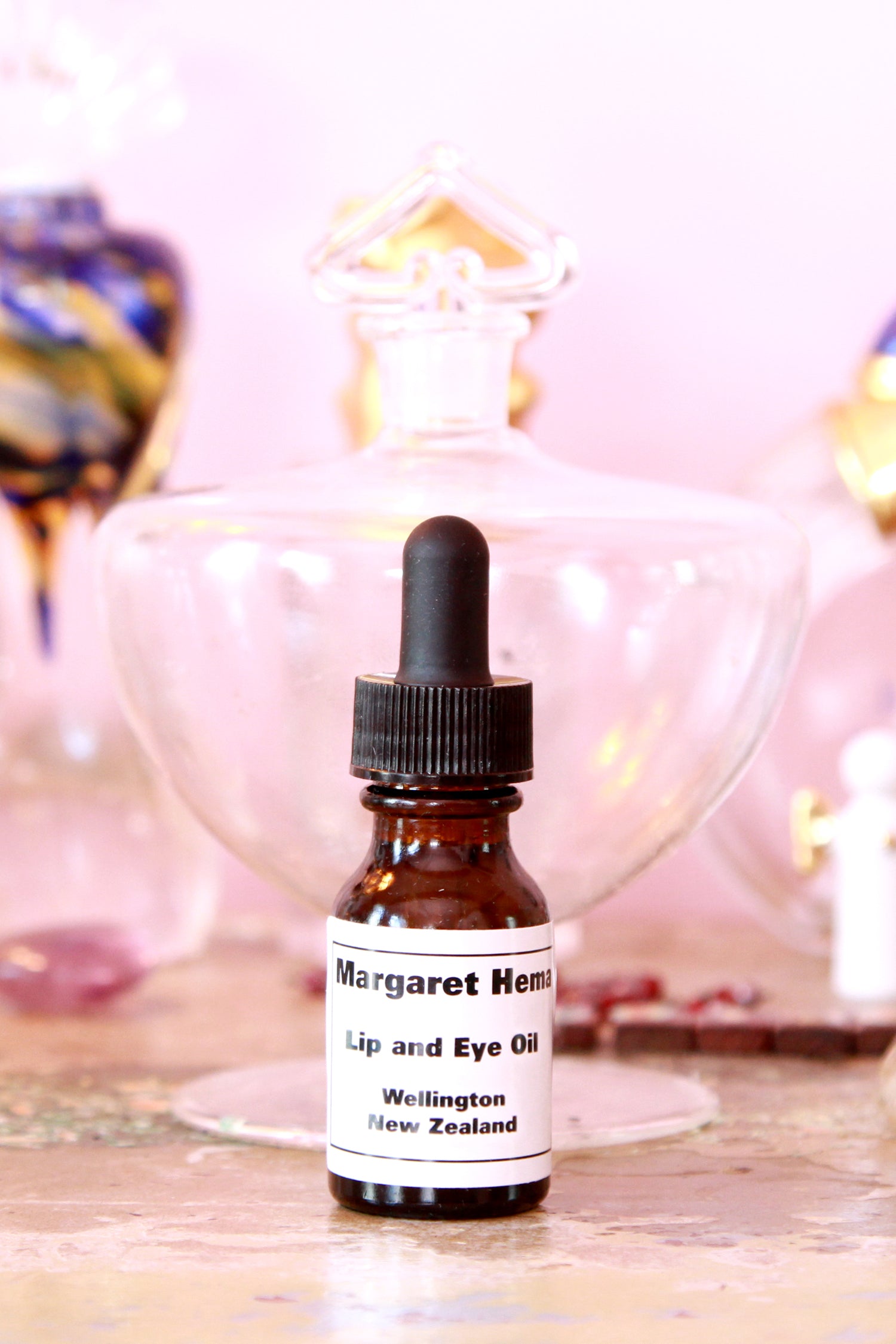 HEMA ORGANIC LIP AND EYE OIL