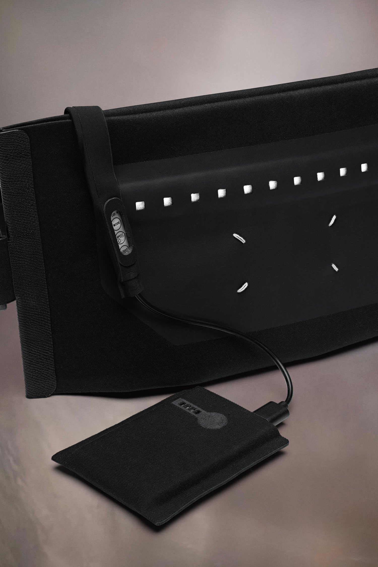 SOFT 5AC BELT BAG IN BLACK/BLACK,SS23