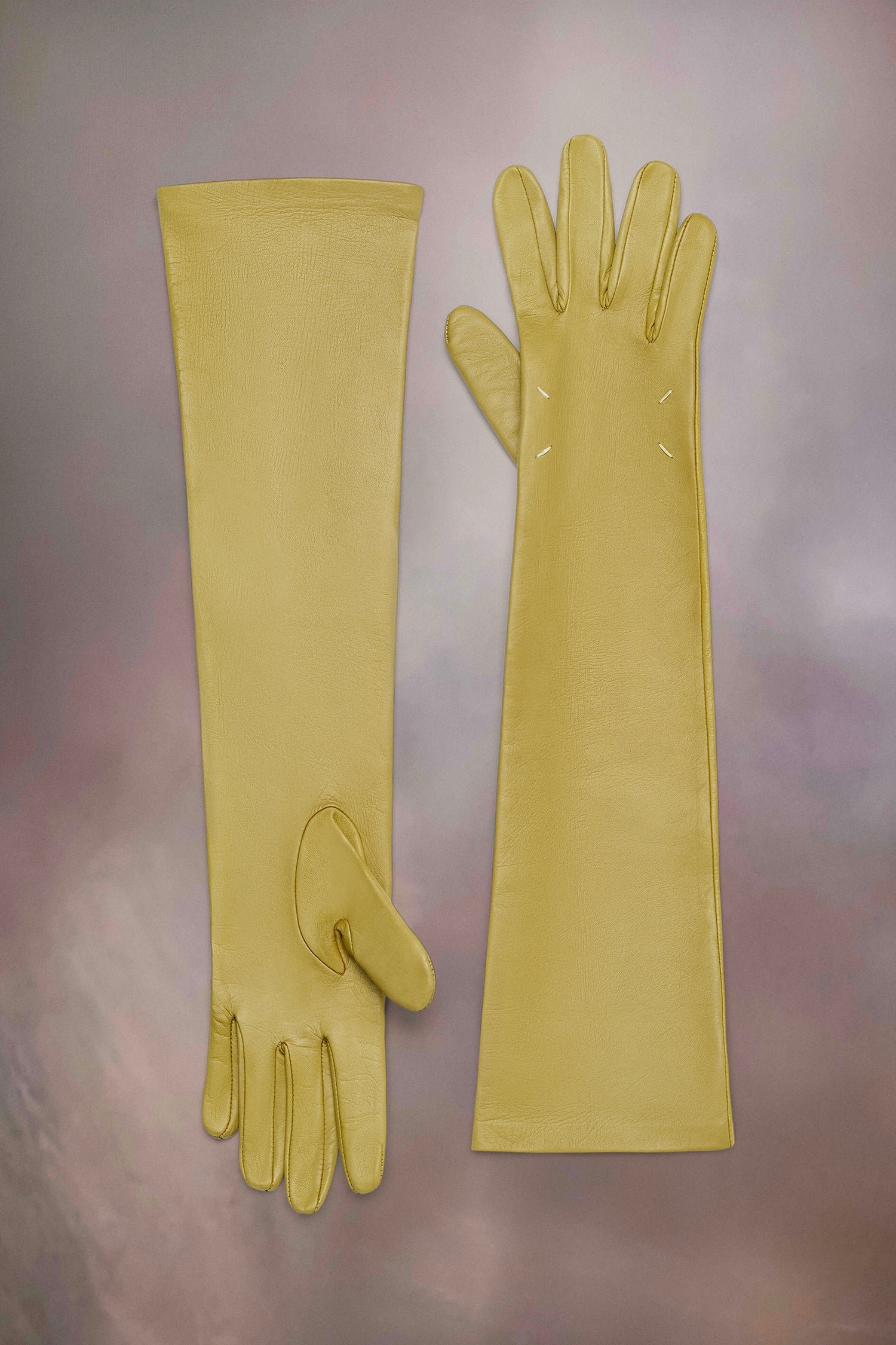 GLOVES IN OLIVE, SS23