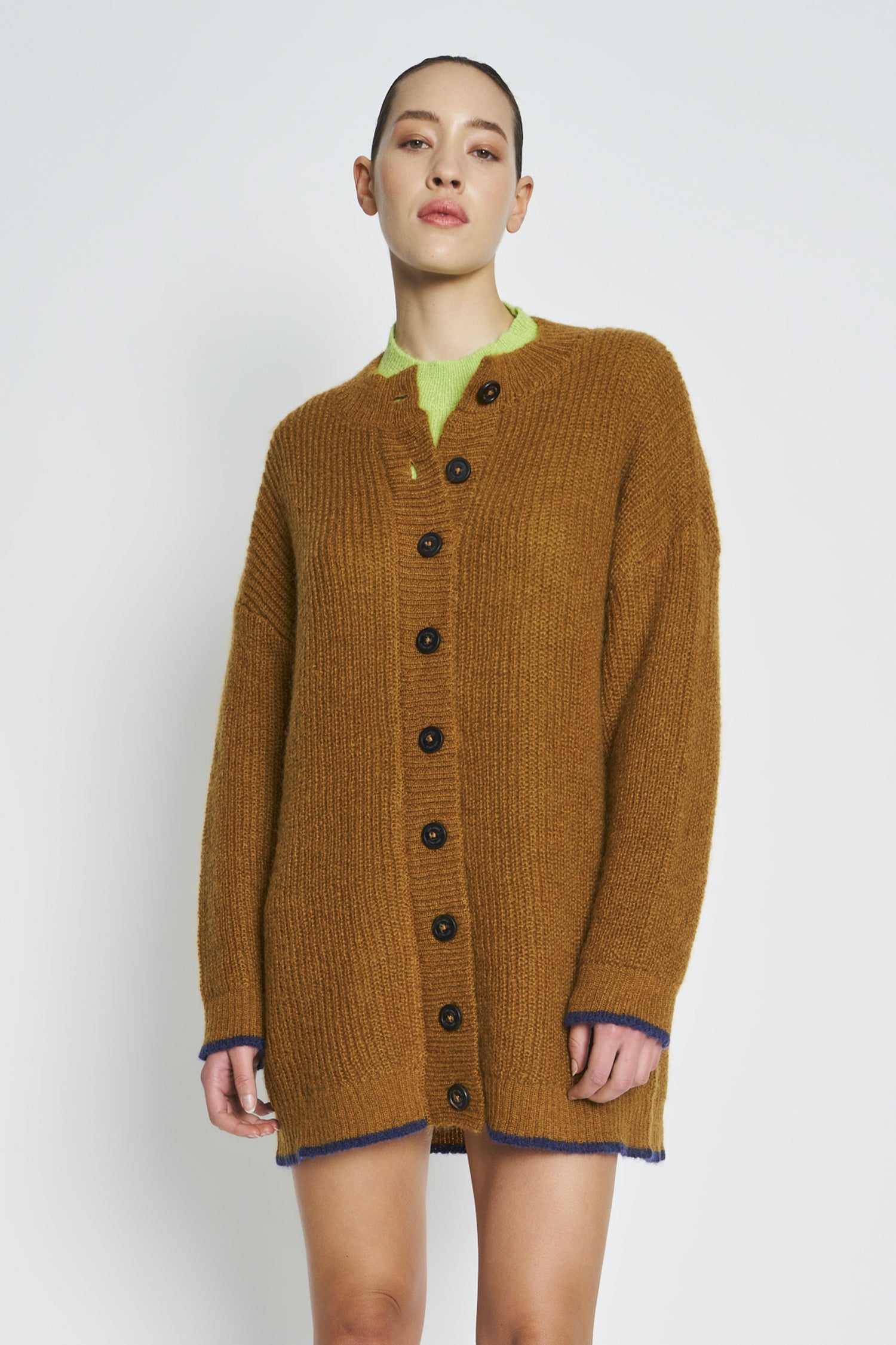 ACE CARDI IN CINNAMON/INK TIPS, W23