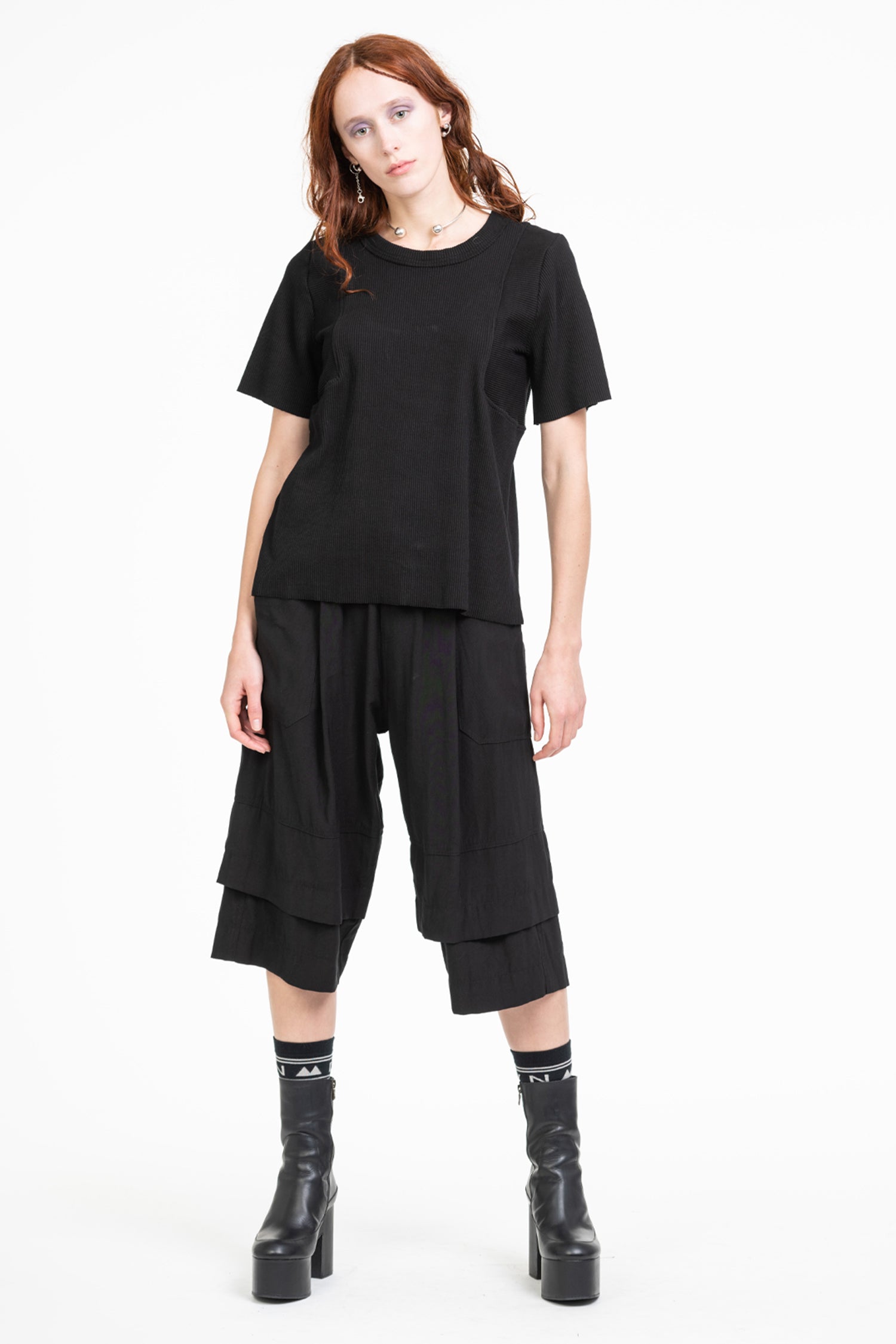 ACCORD TEE IN BLACK, S23