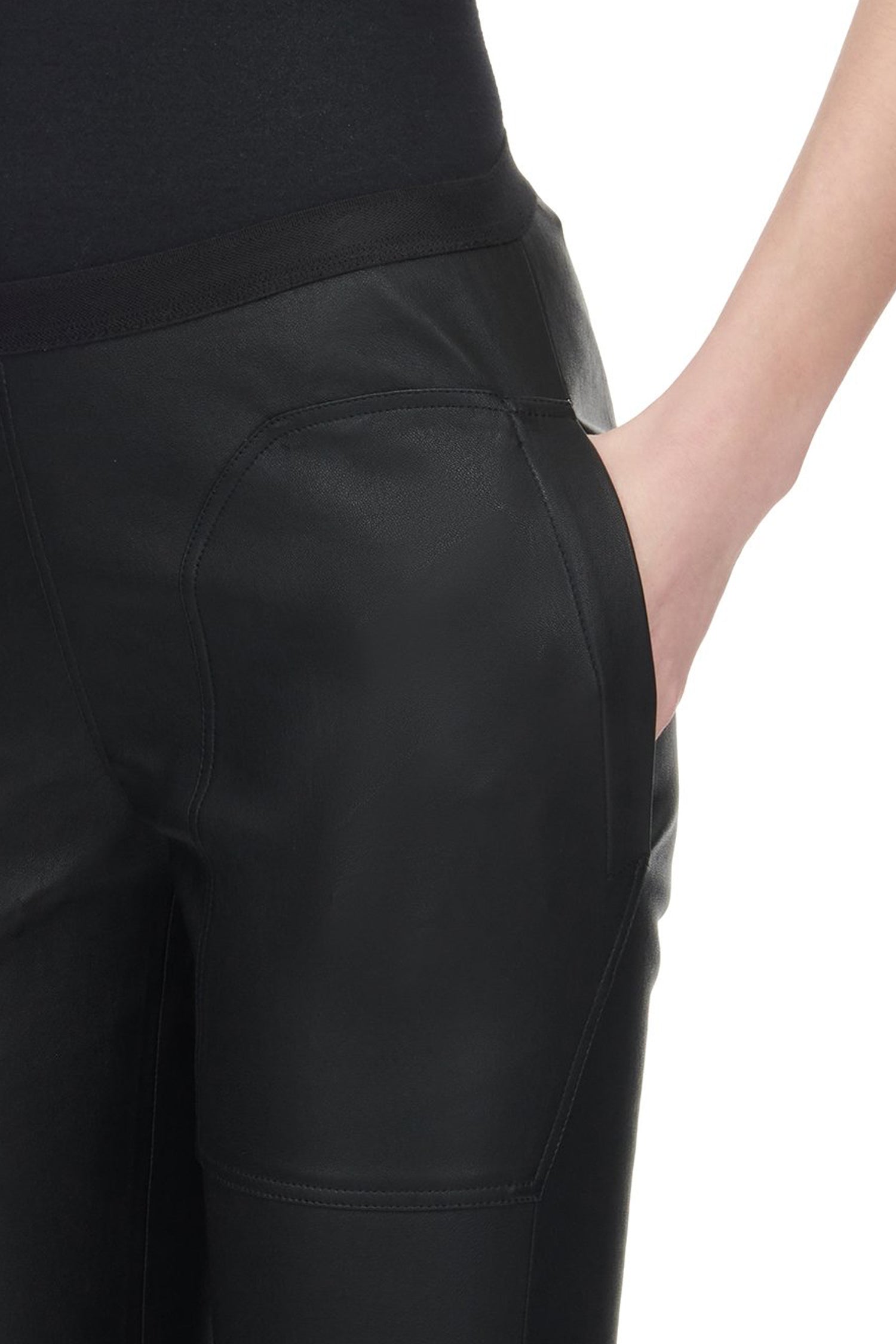 LEGGINGS IN BLACK, SS23