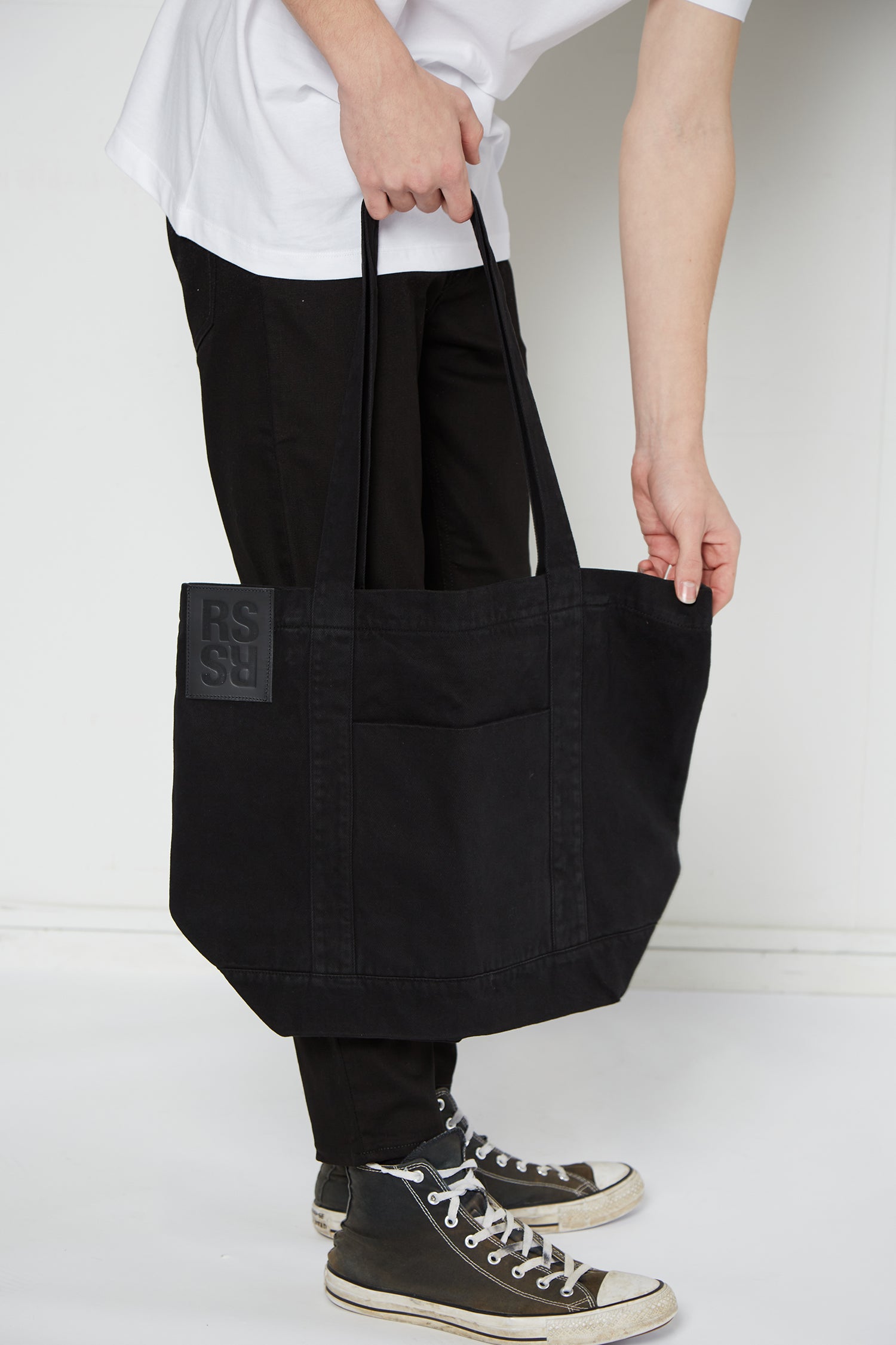 SMALL DENIM TOTE BAG WITH LEATHER BADGE,S22 - Zambesi Store