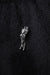 KISSING SKELETON BROOCHE IN SILVER, FW22