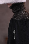 KISSING SKELETON BROOCHE IN SILVER, FW22