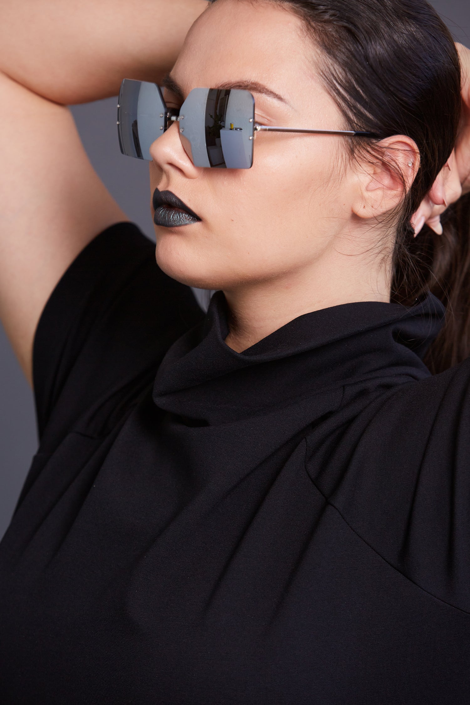 HEXAGON IN SHINY NICKEL