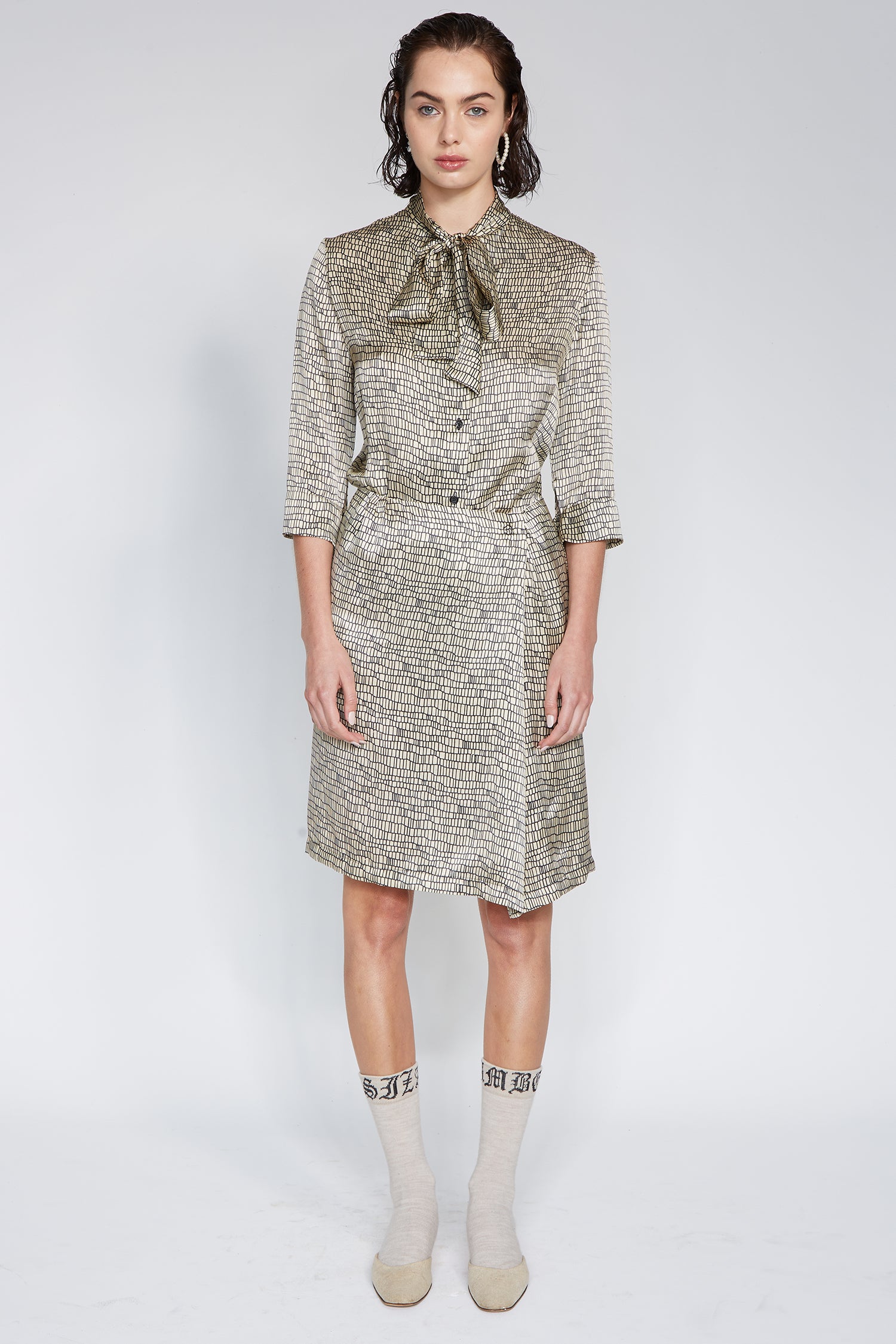 TWIGGY IN STRING, S23